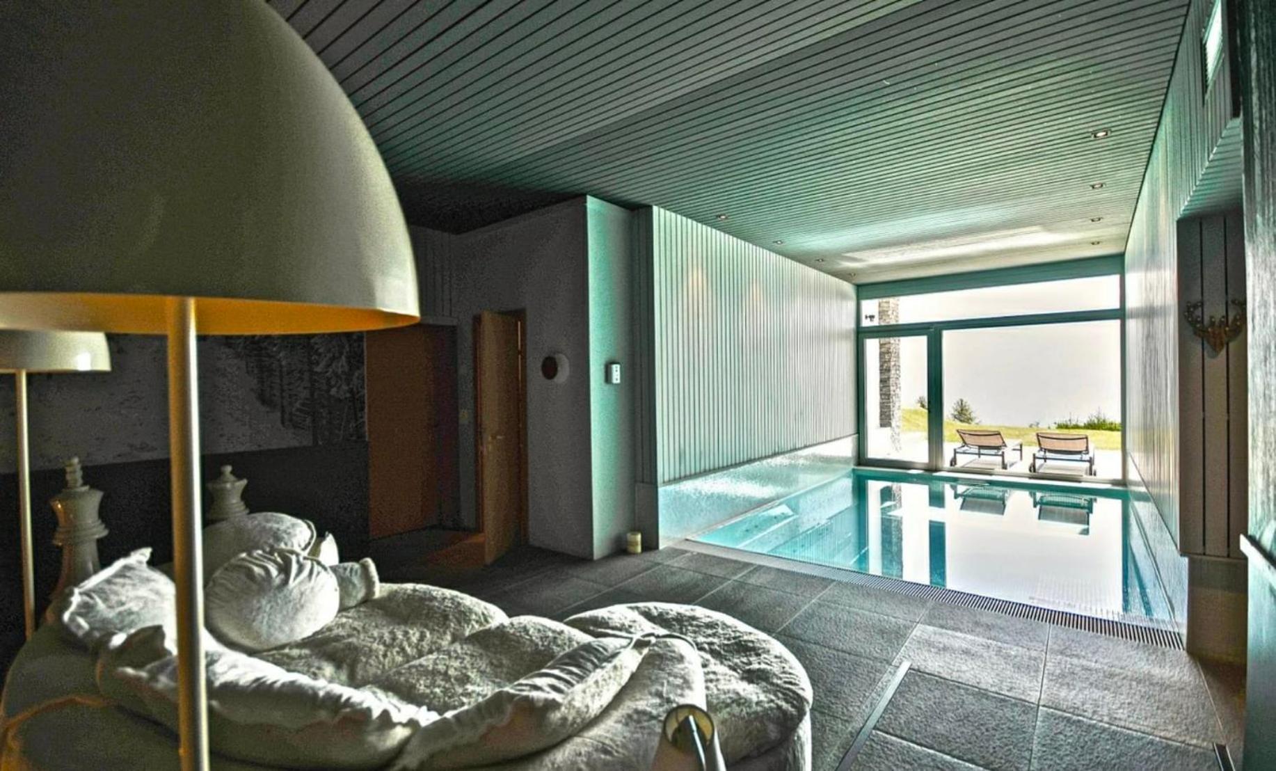Sumptuous Chalet with Breathtaking views by GuestLee