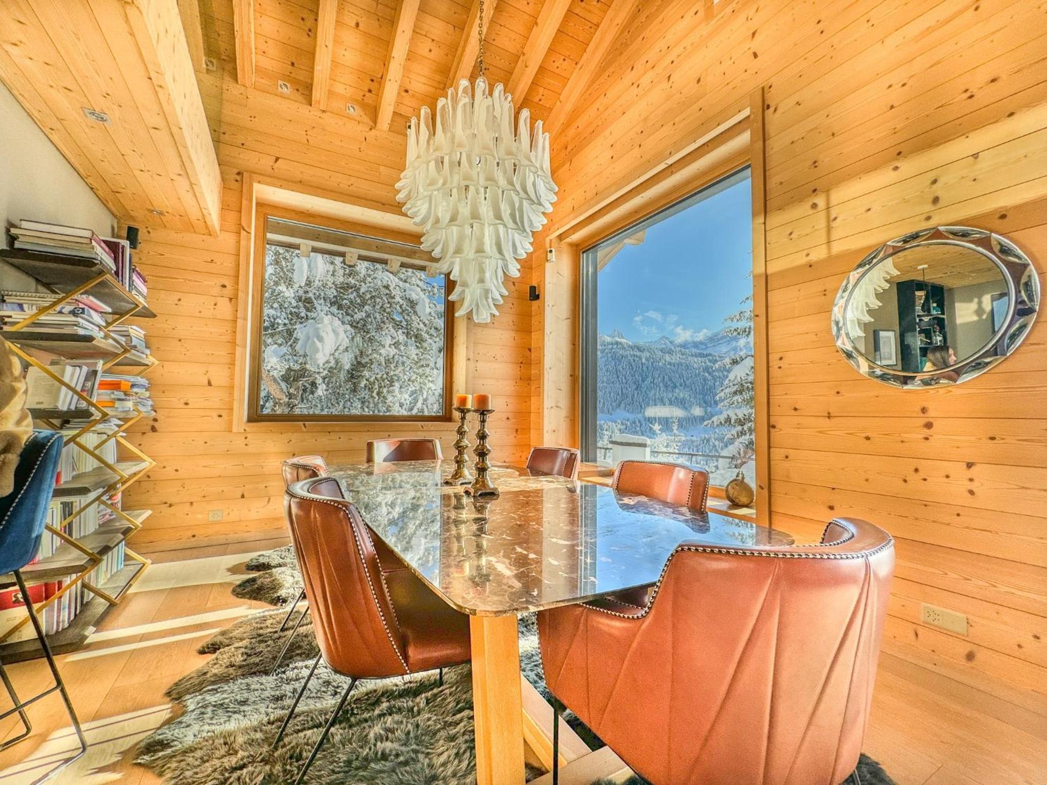 Sumptuous Chalet with Breathtaking views by GuestLee