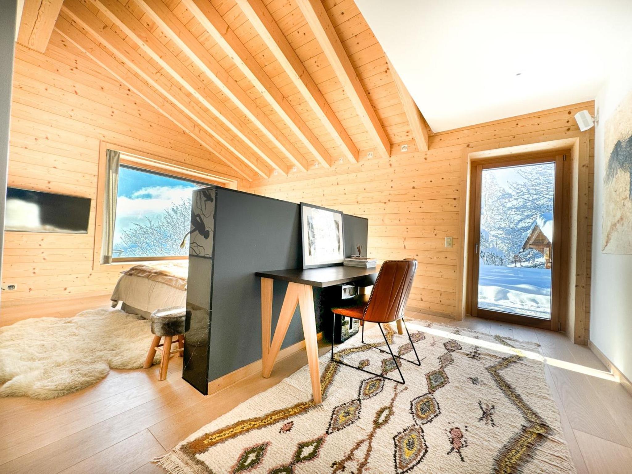 Sumptuous Chalet with Breathtaking views by GuestLee