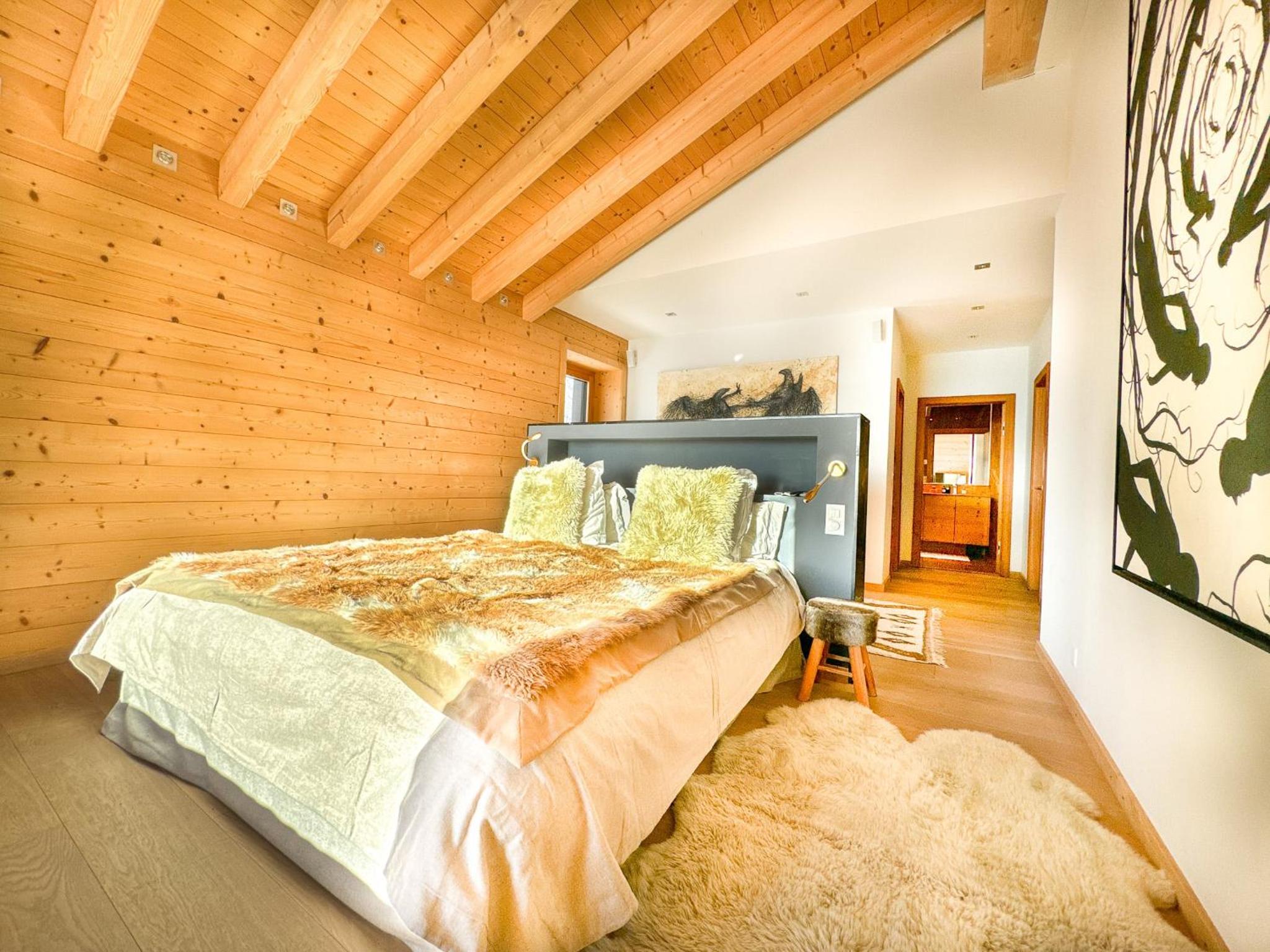Sumptuous Chalet with Breathtaking views by GuestLee