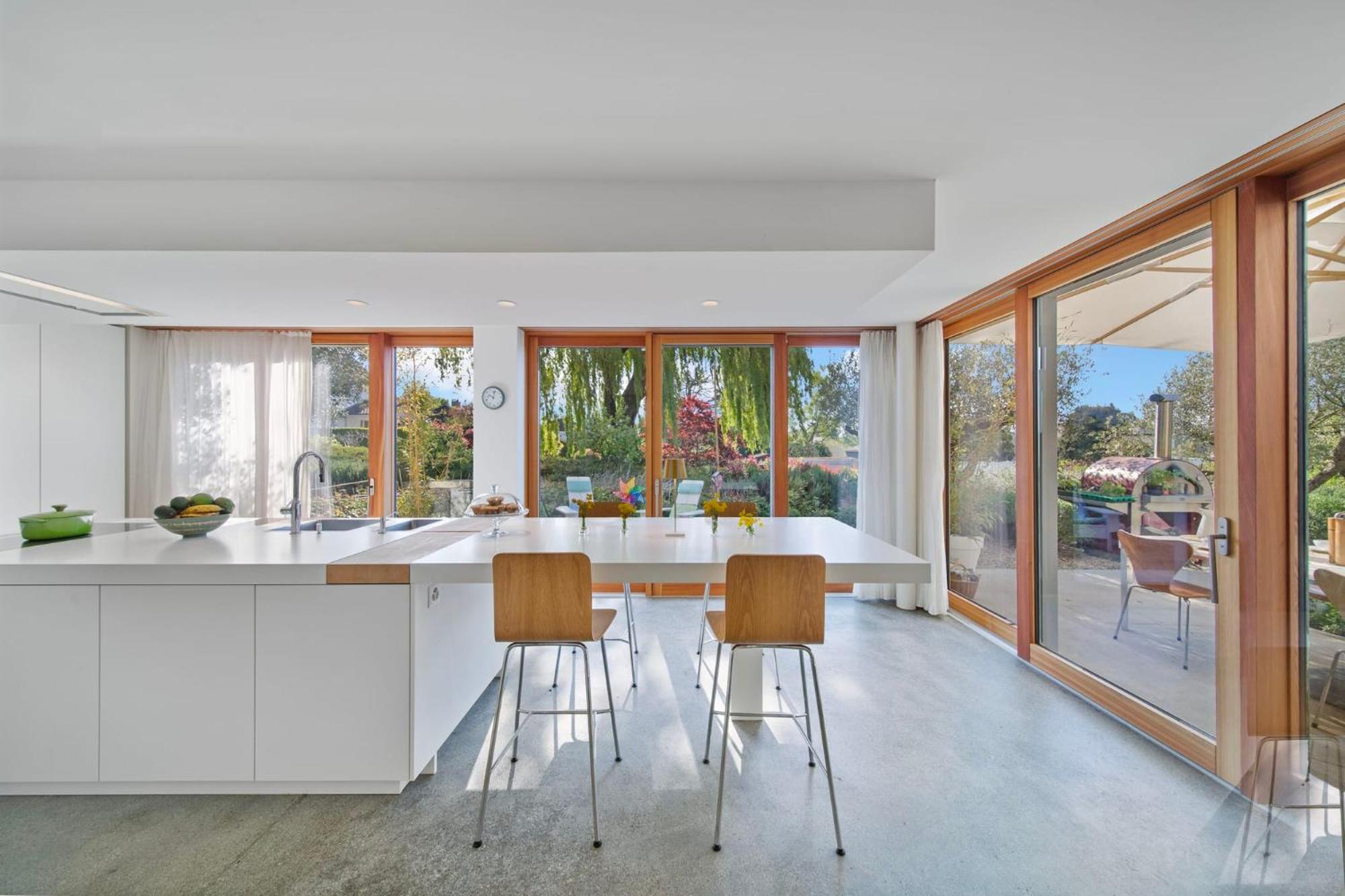 Villa Serenity Sustainable Luxury Retreat by GuestLee