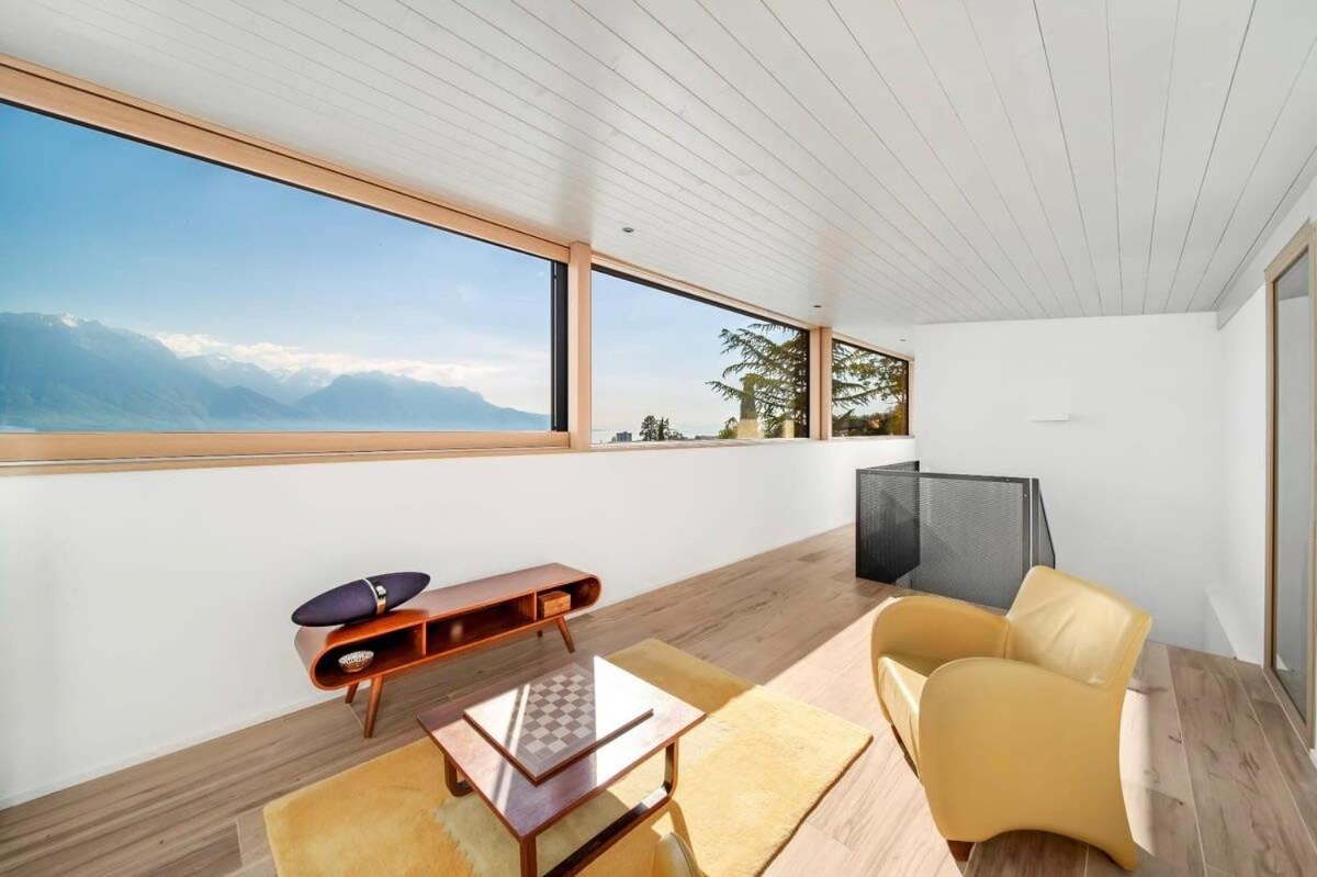 Villa Rose in the center of Montreux by GuestLee