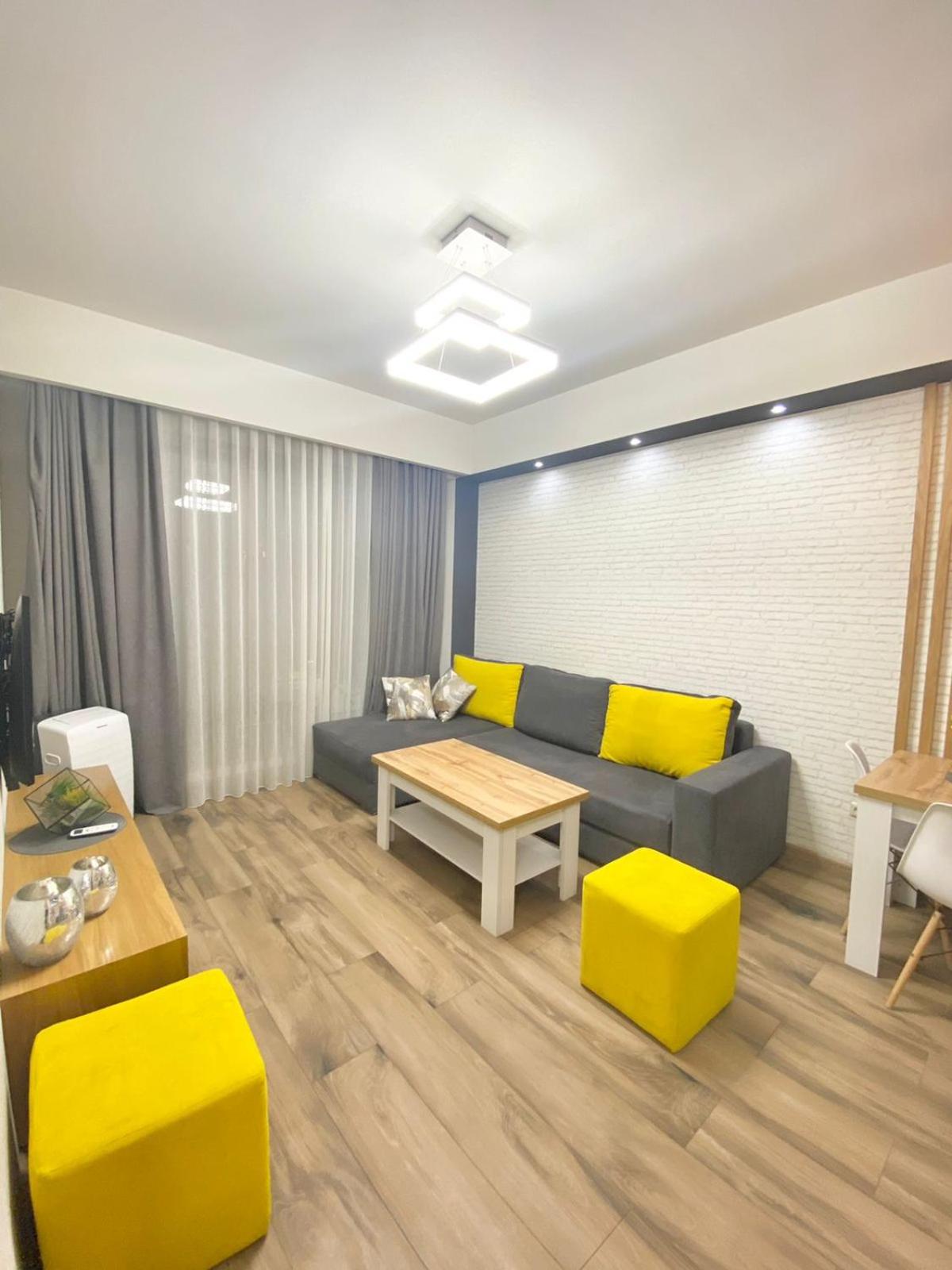 LUXUARY Apartment in Yeravan,CENTRE