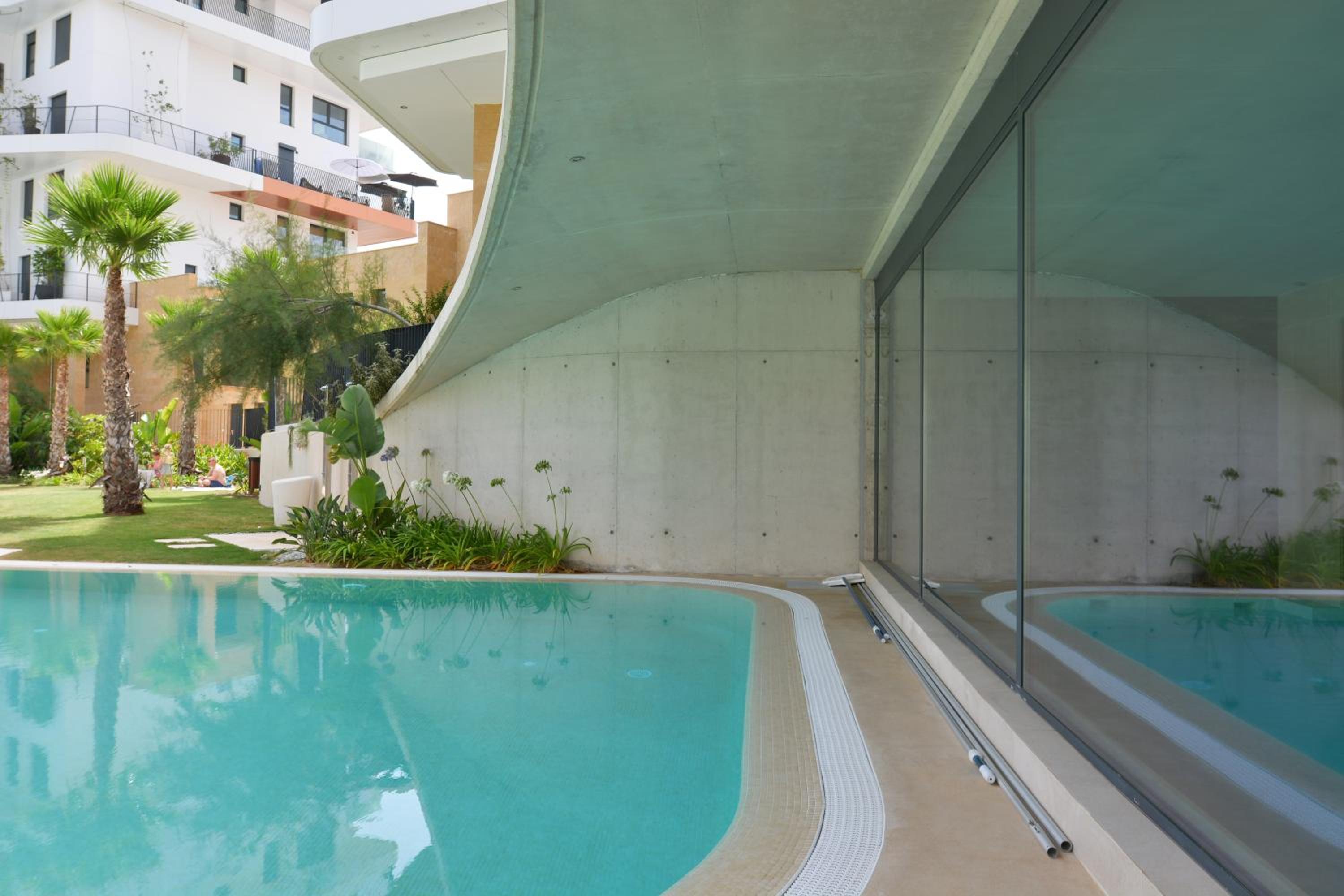 Allonbay Mediterranean Apartments by NRAS