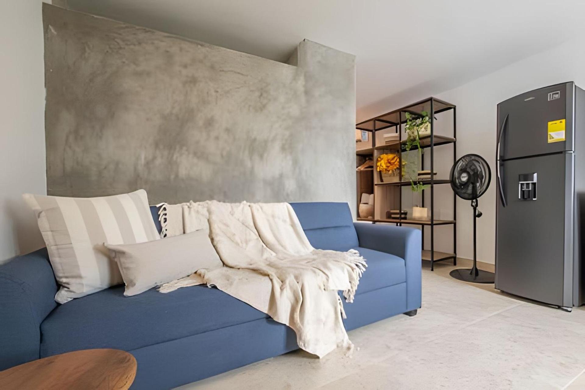 Laurdhomes Laguito Loft , Hot Ware, 1Bath