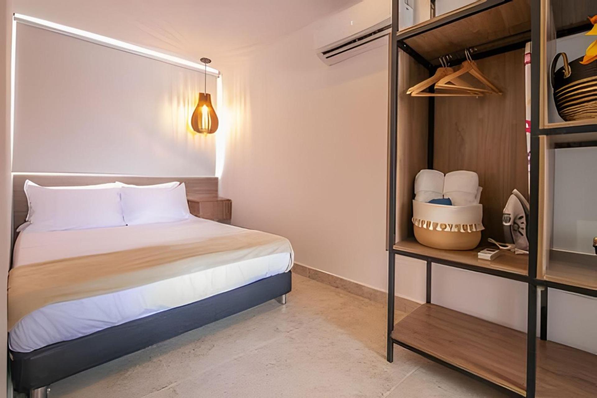 Laurdhomes Laguito Loft , Hot Ware, 1Bath