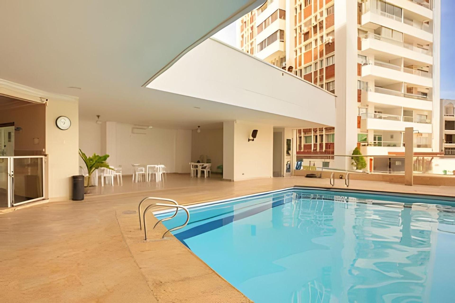 Laurdhomes Laguito Loft Hot Ware 1Bath, lake view
