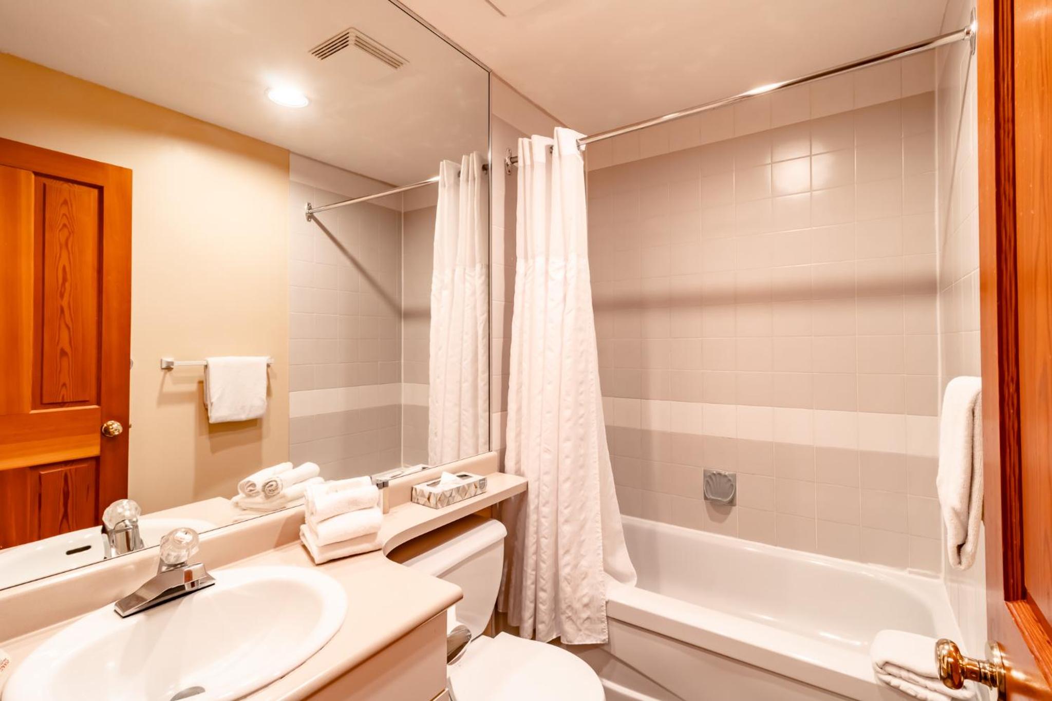 Lake Placid Lodge by Elevate Vacations