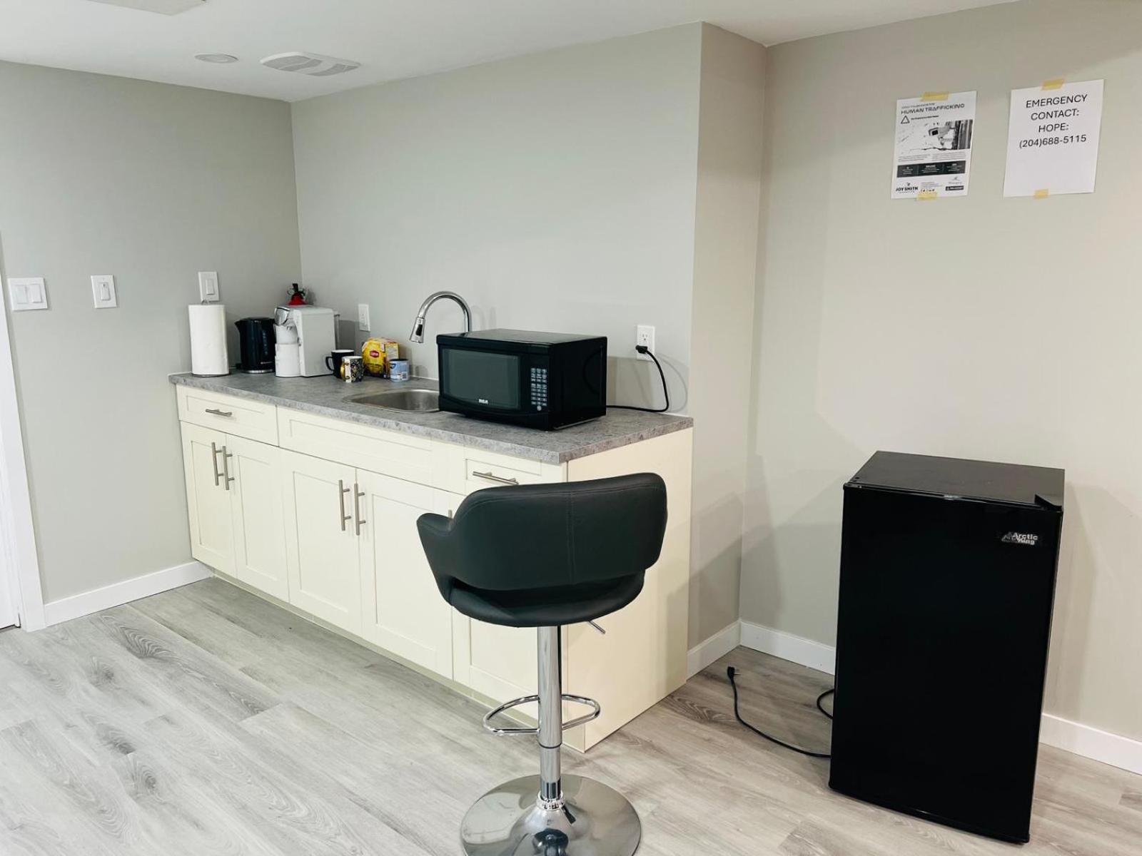 Luxury Private Suite with Separate Entrance