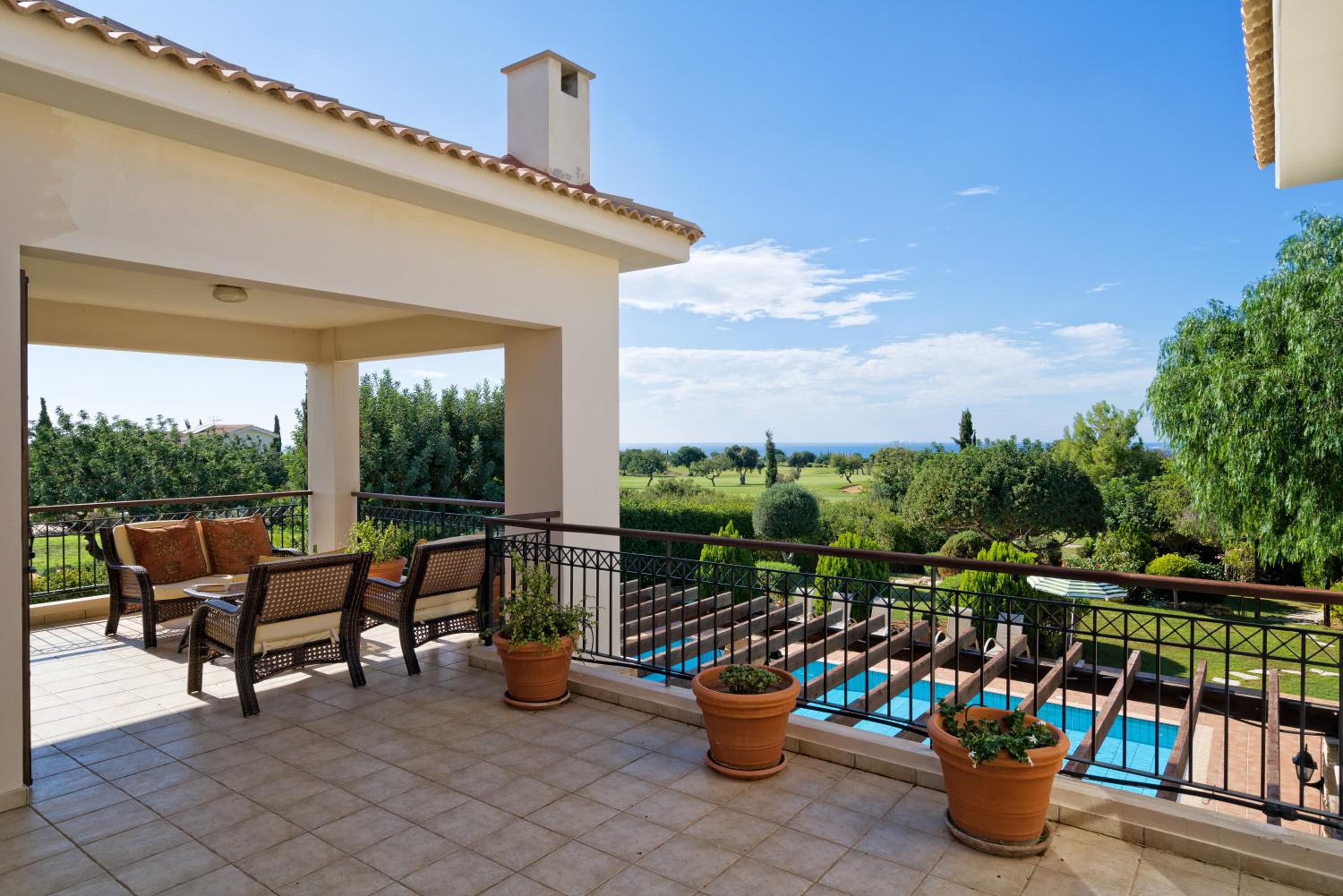 3 bedroom Villa Anarita with private pool, Aphrodite Hills Resort