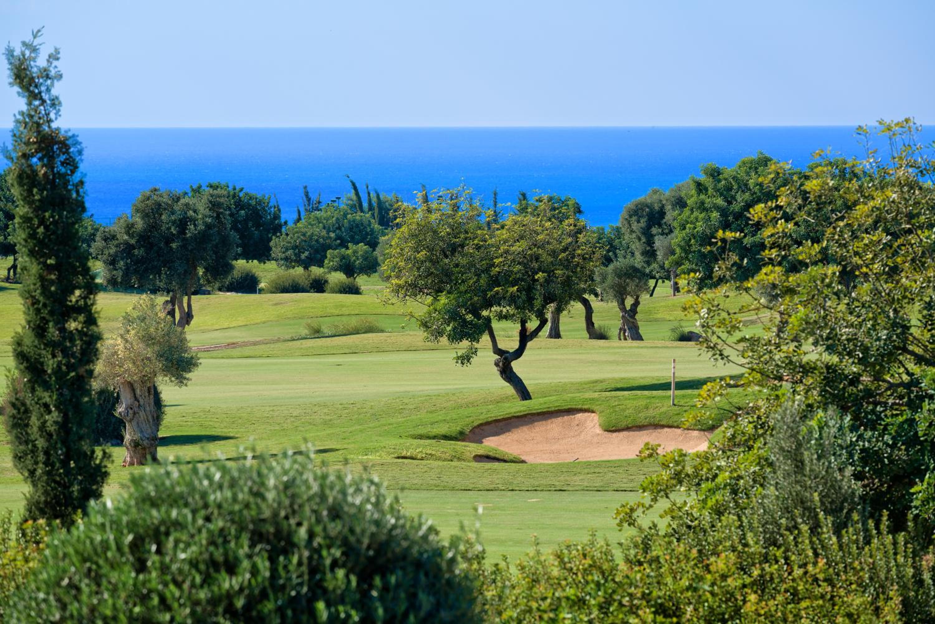 3 bedroom Villa Anarita with private pool, Aphrodite Hills Resort