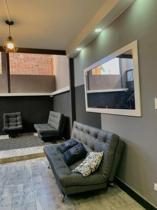 Prestige Suite 3 ICON Lleras Park