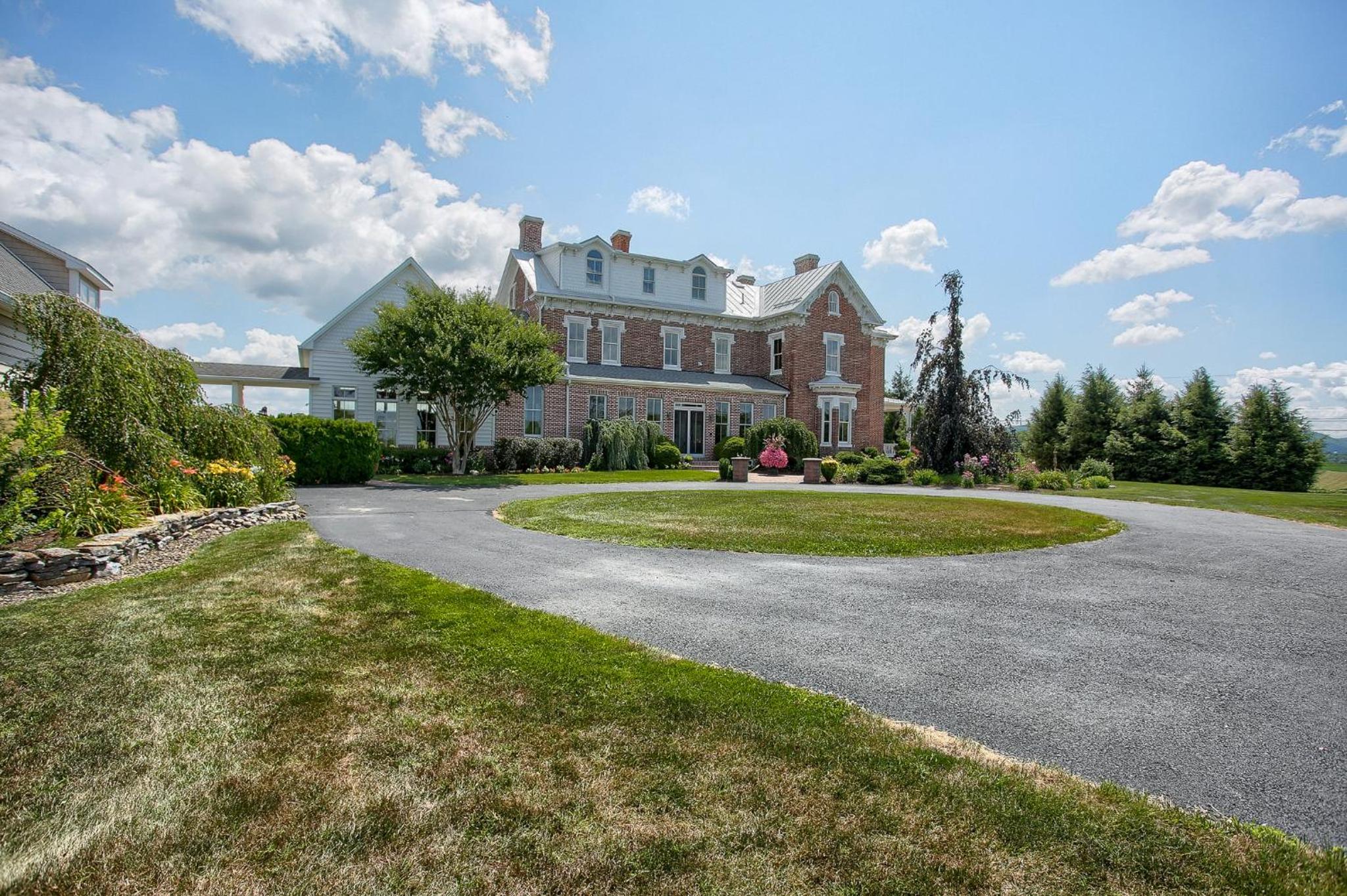 Stuart Manor Bed and Breakfast