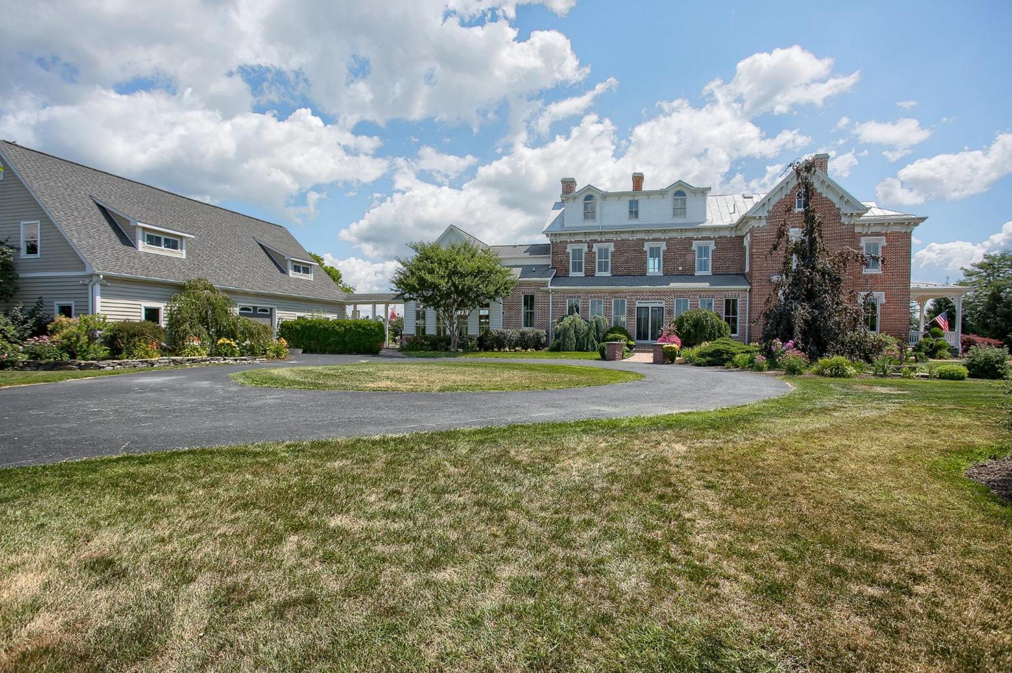 Stuart Manor Bed and Breakfast