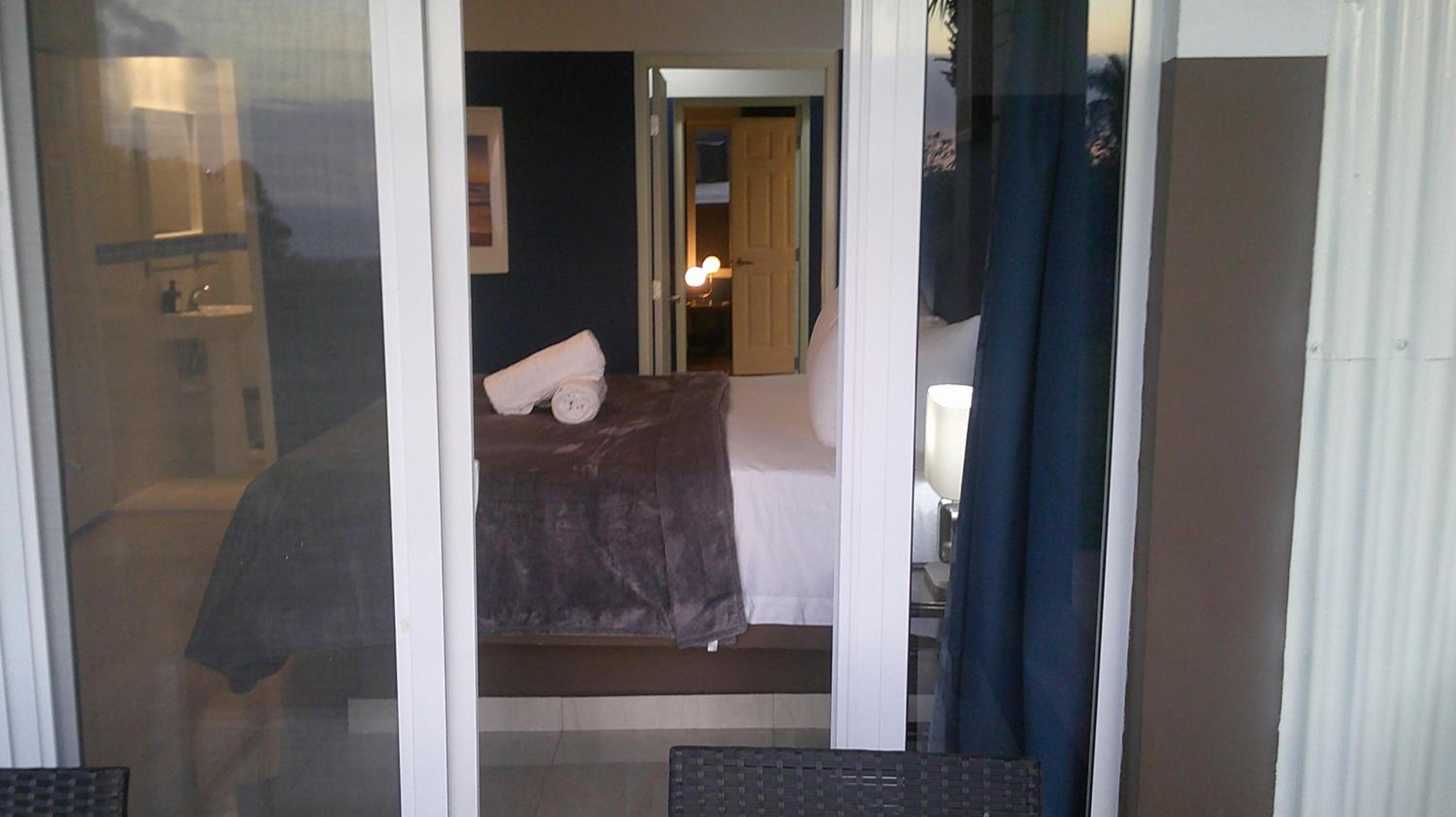 E&J Boutique Residences