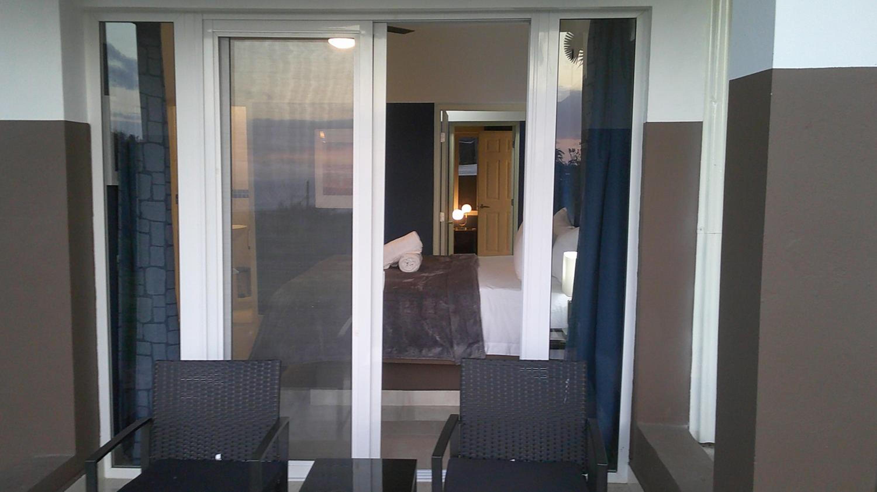 E&J Boutique Residences