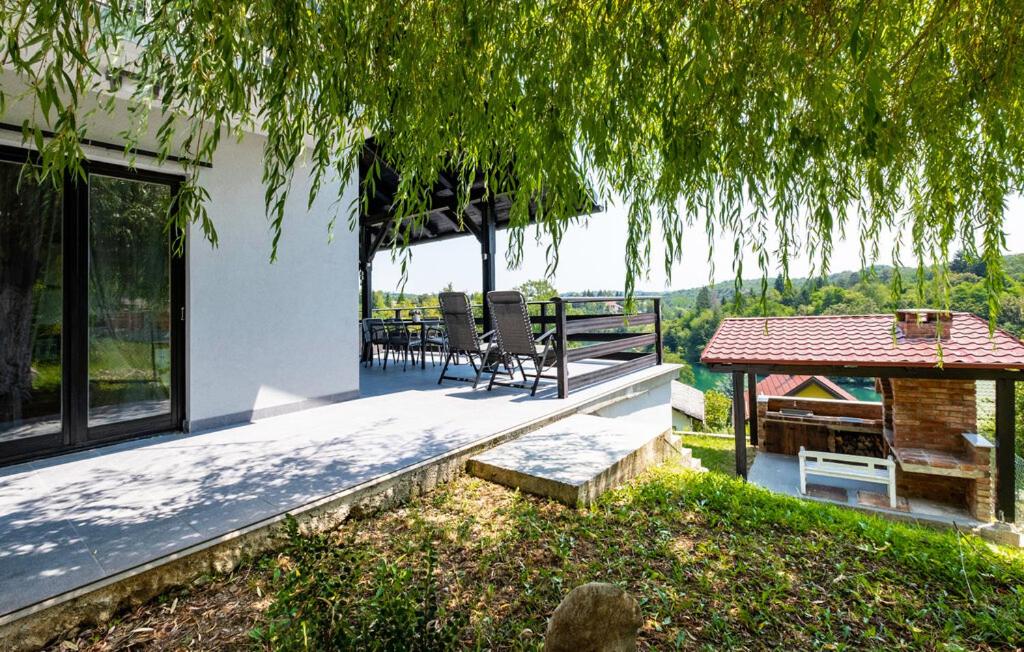 Mrežnica House view 5