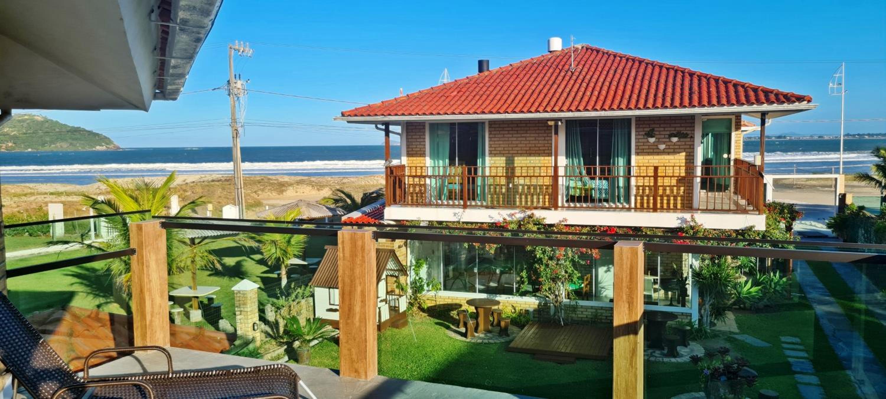 Pousada Recanto Edênico - à beira mar da Praia Ponta do Papagaio, Palhoça SC