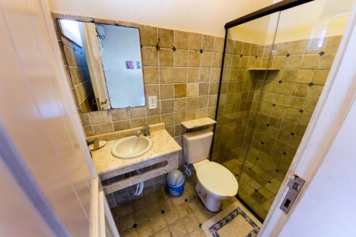Duplex No 03 de 4 quartos frente ao mar