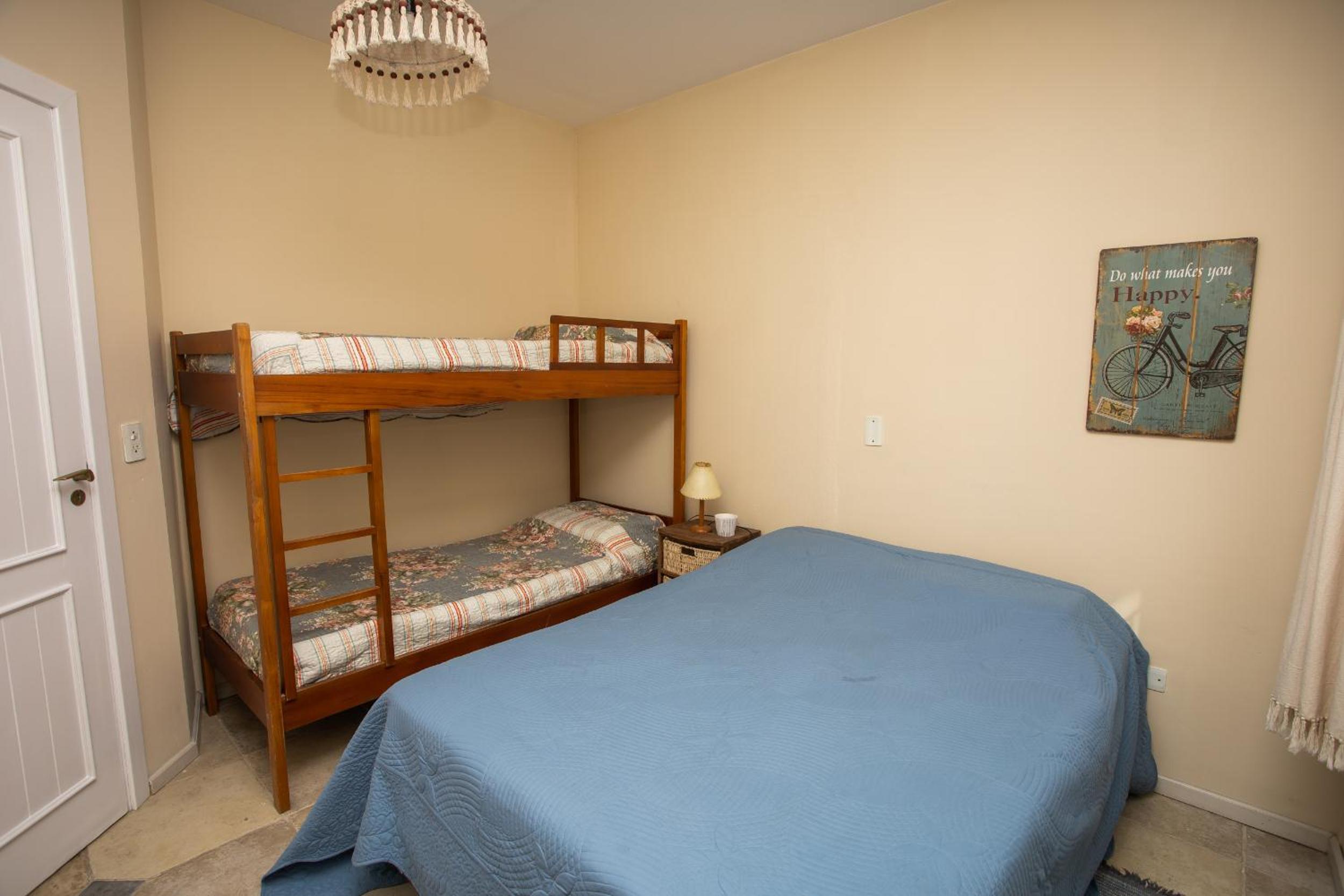 Duplex No 03 de 4 quartos frente ao mar