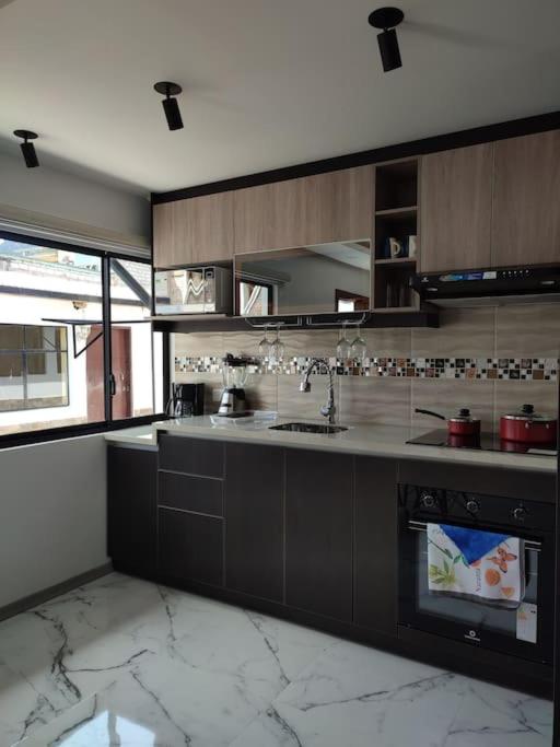 Apartamento Moderno en Centro Histórico de Quito
