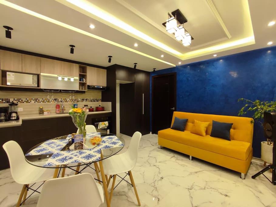 Apartamento Moderno en Centro Histórico de Quito