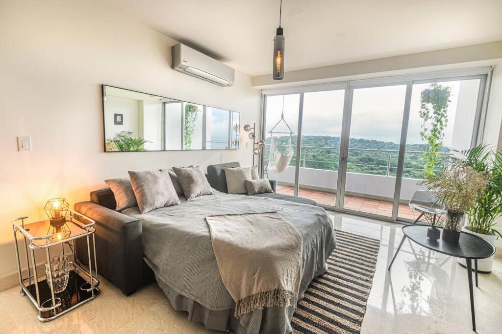 Exclusive Beachfront Apartment