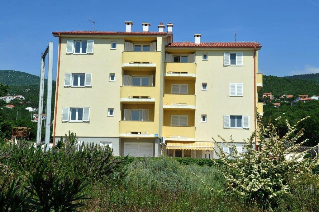 Polina Apartmani