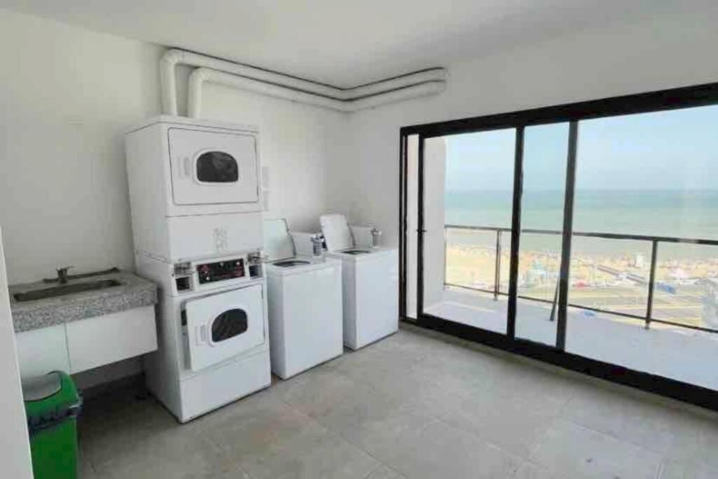 Precioso Departamento Frente al Mar para 1-4 Personas
