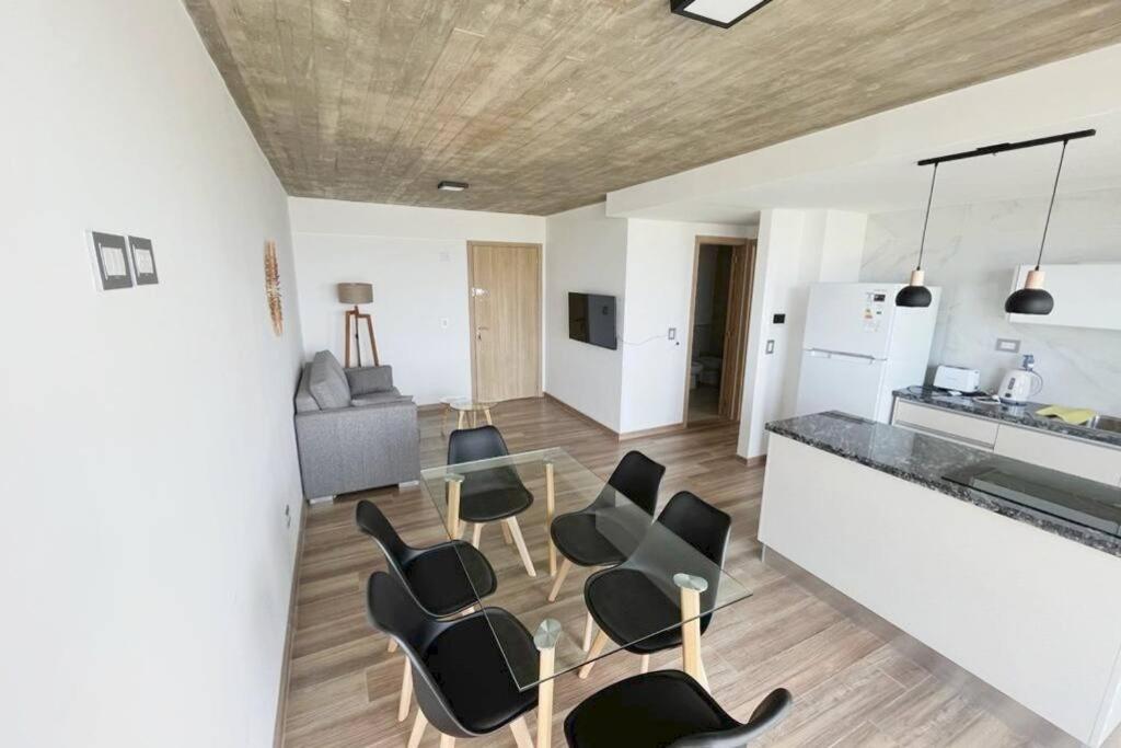 Precioso Departamento Frente al Mar para 1-4 Personas