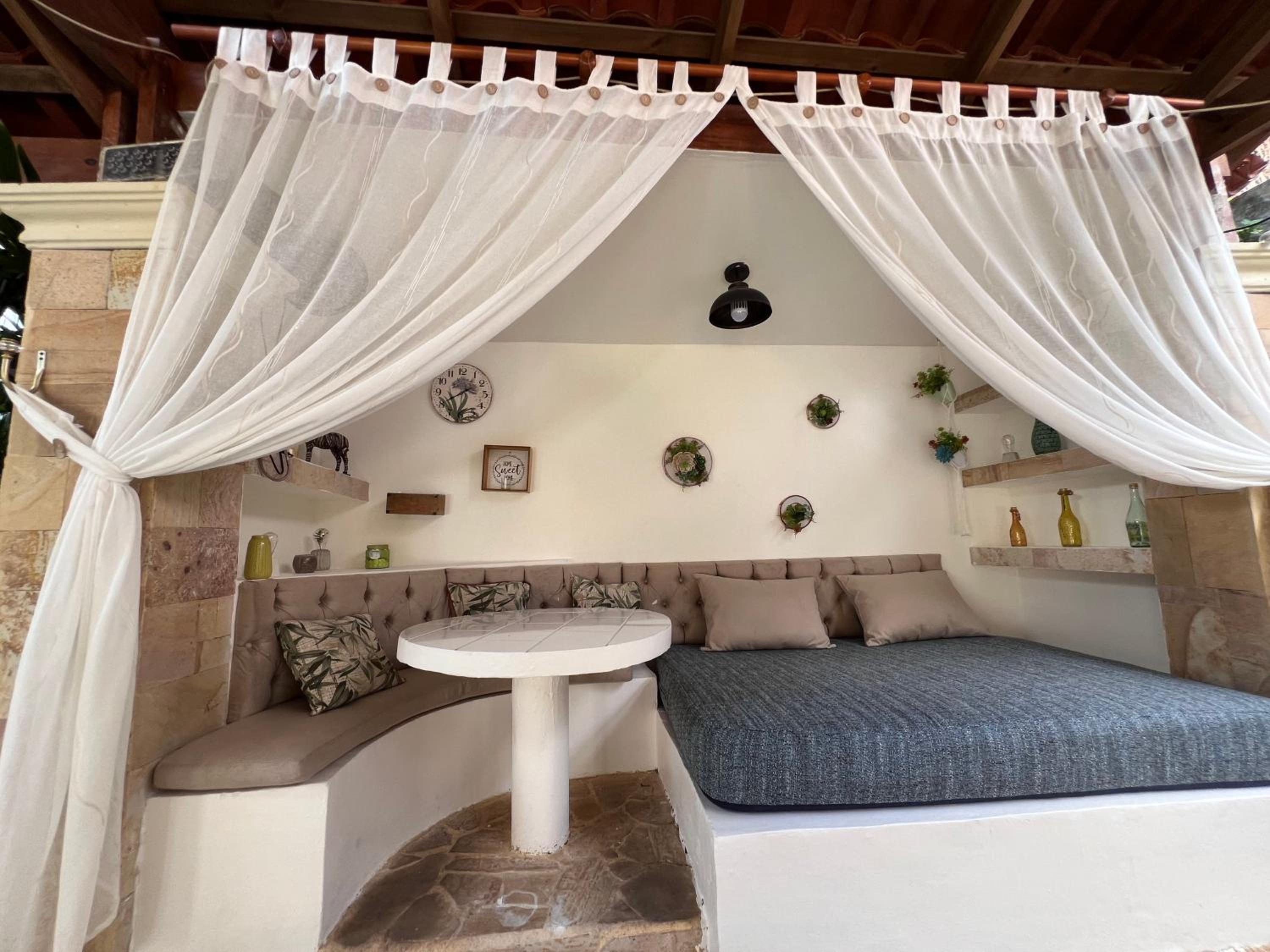 Hermosa Casa con Piscina Privada en Punta Leona