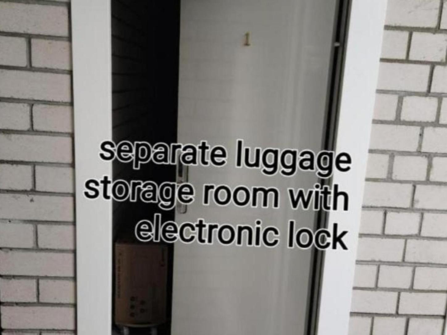 Photo 46