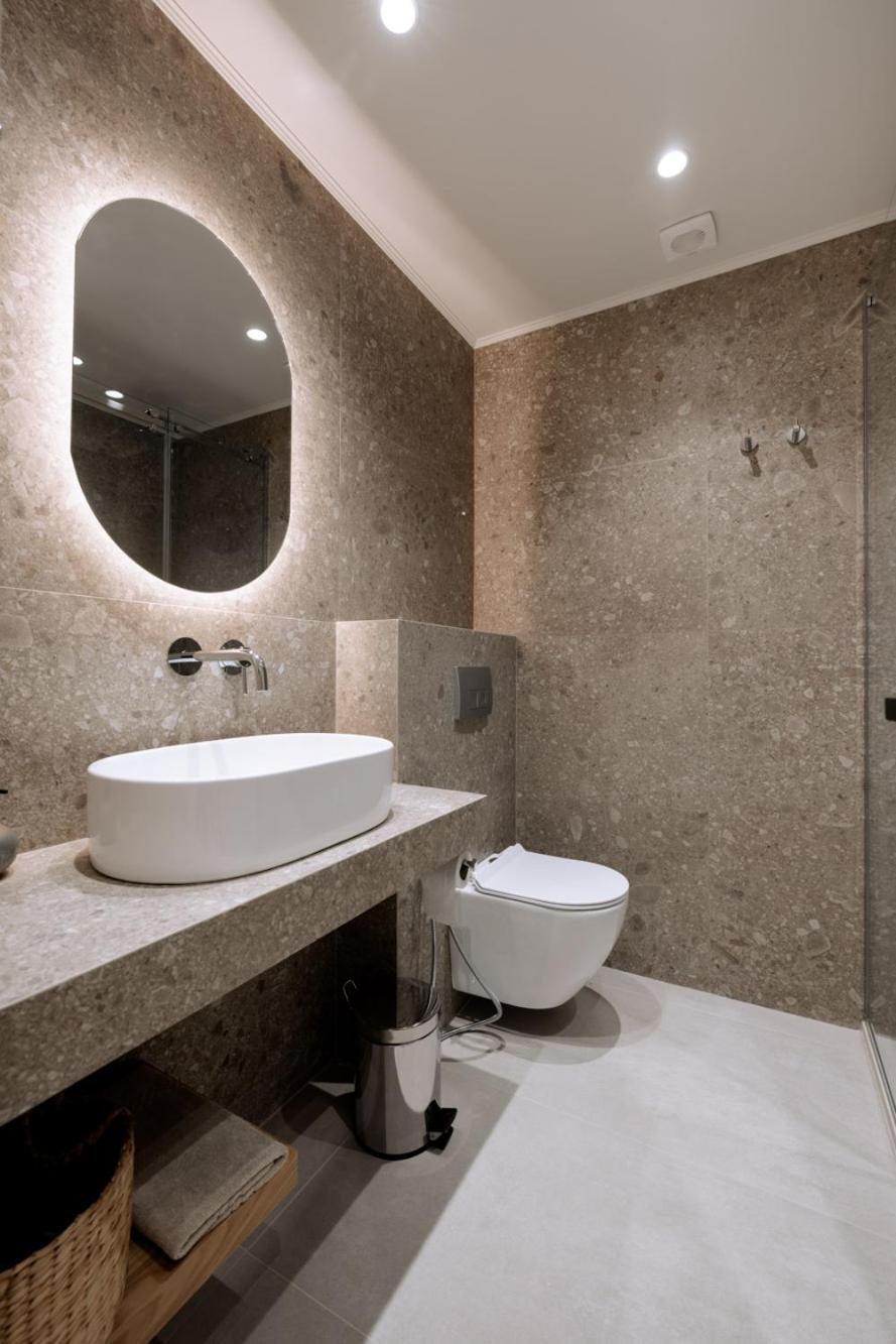 LINERIA luxury living