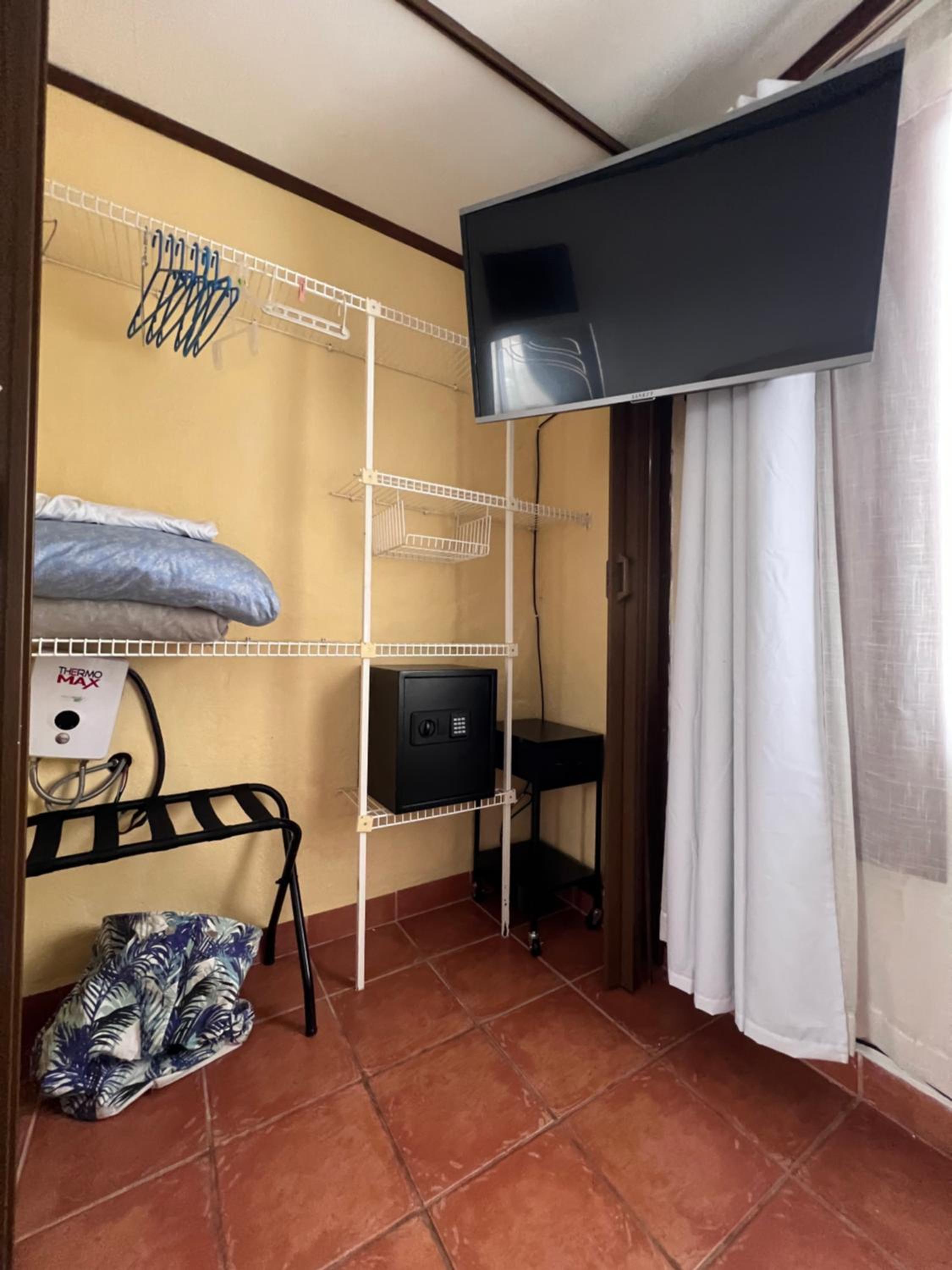 Hermosa Casa con Piscina Privada en Punta Leona