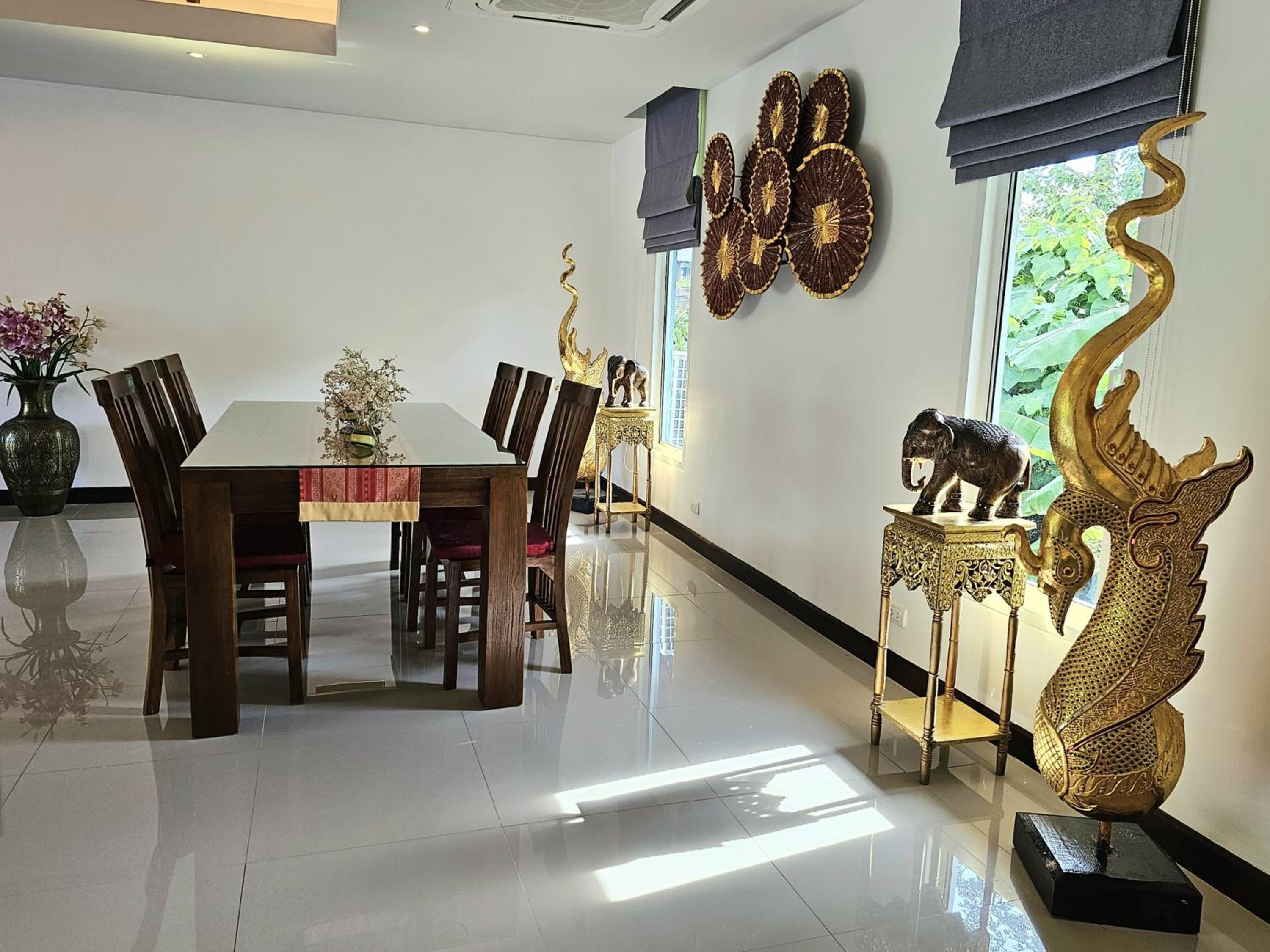 JJ Queen Villa and Spa Kohyaonoi