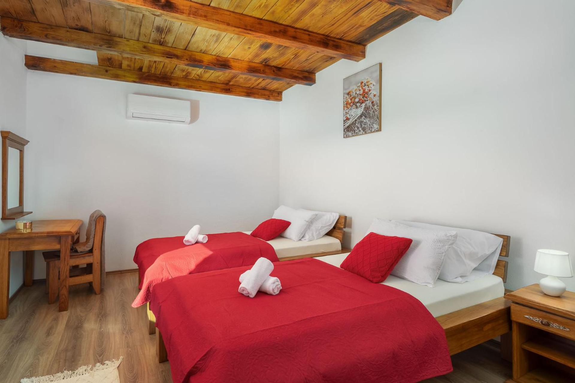 Villa PerVa view 3