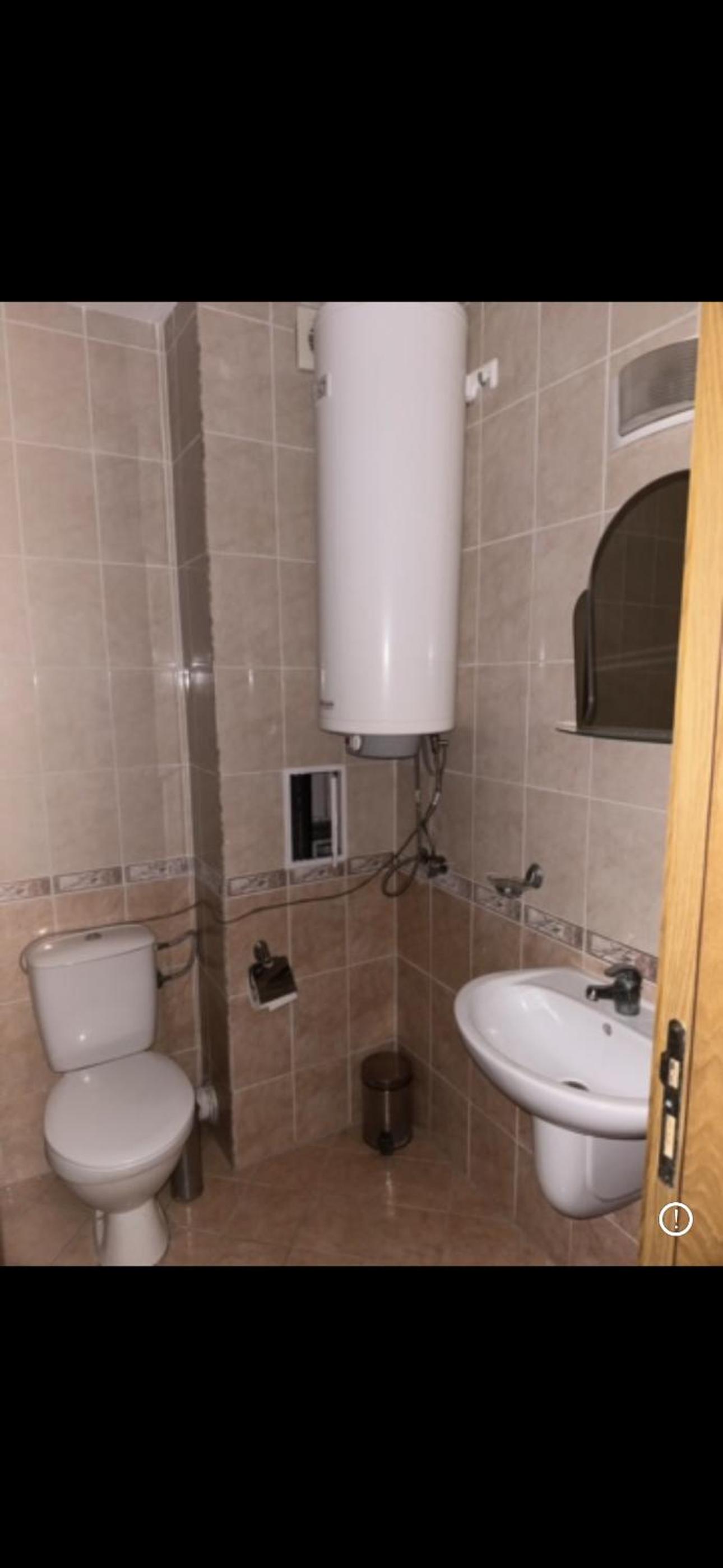 Apartment Complex Anita B22