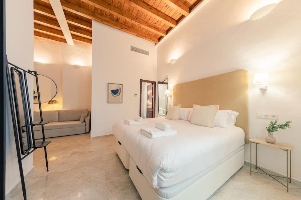 ISG apartments Puerta Jerez Sevilla 01 view 5