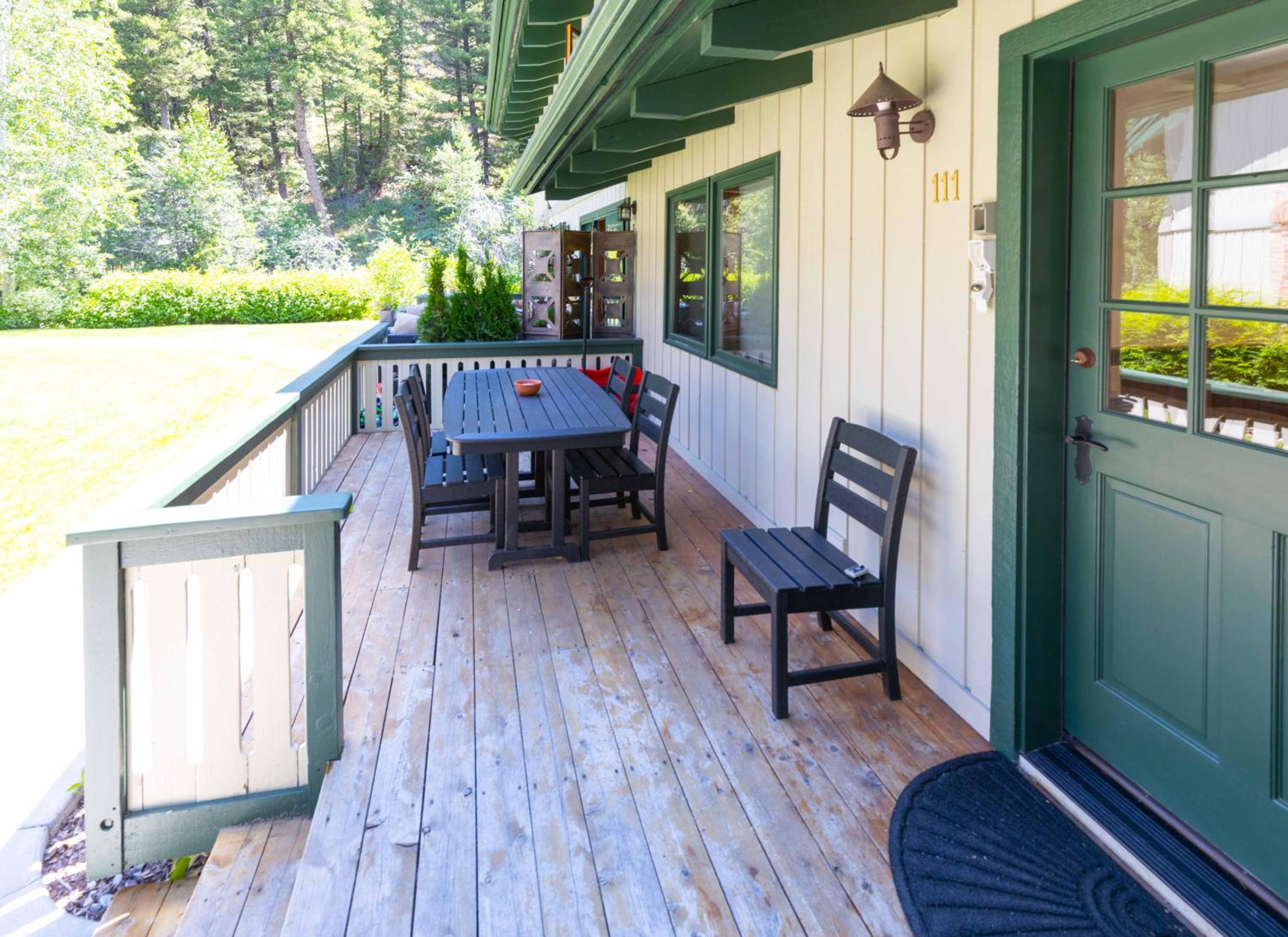 Elegant Three Suite Condo Steps to Warm Springs Lodge view 5