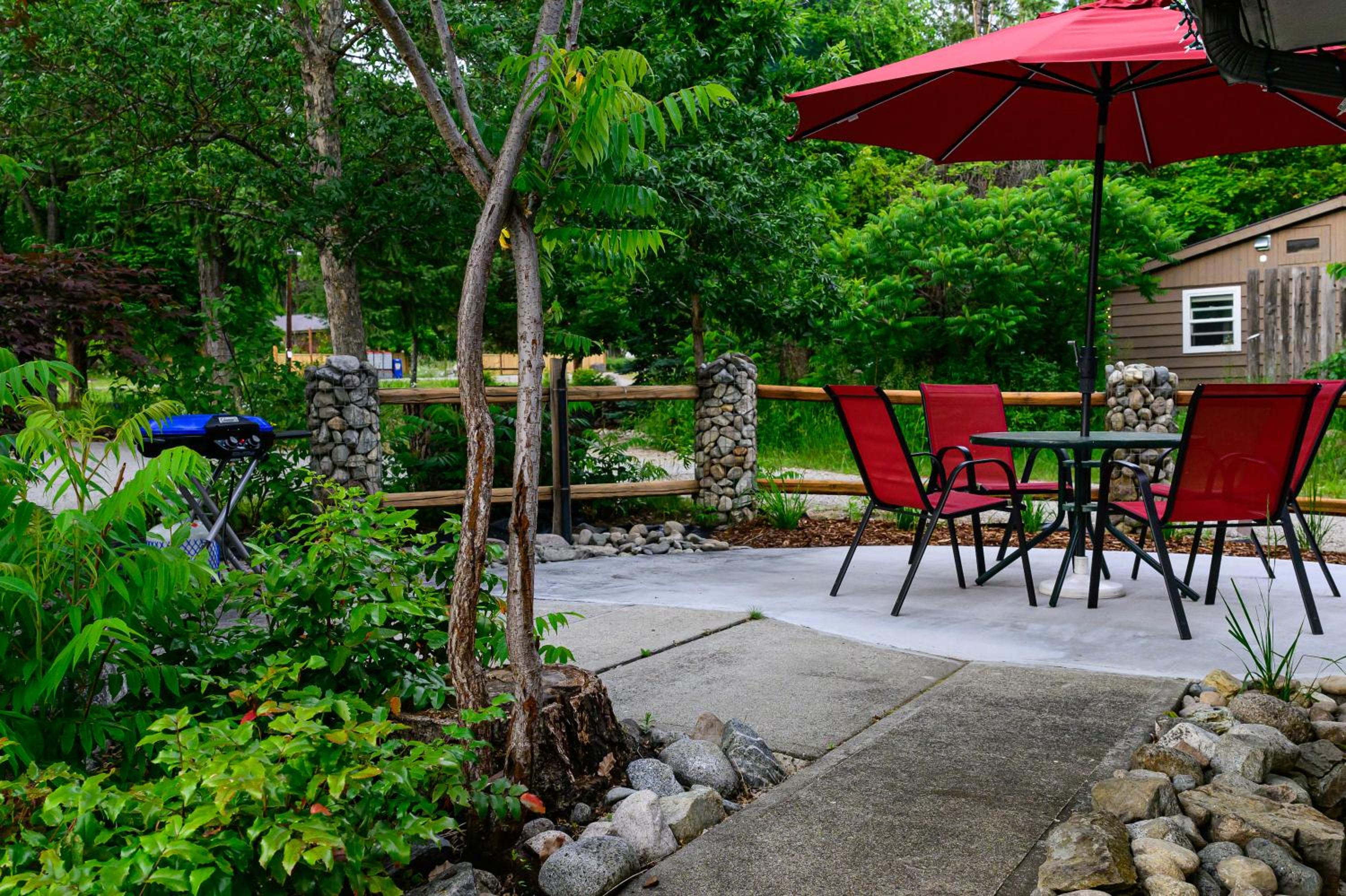 Barefoot Villas and Retreat