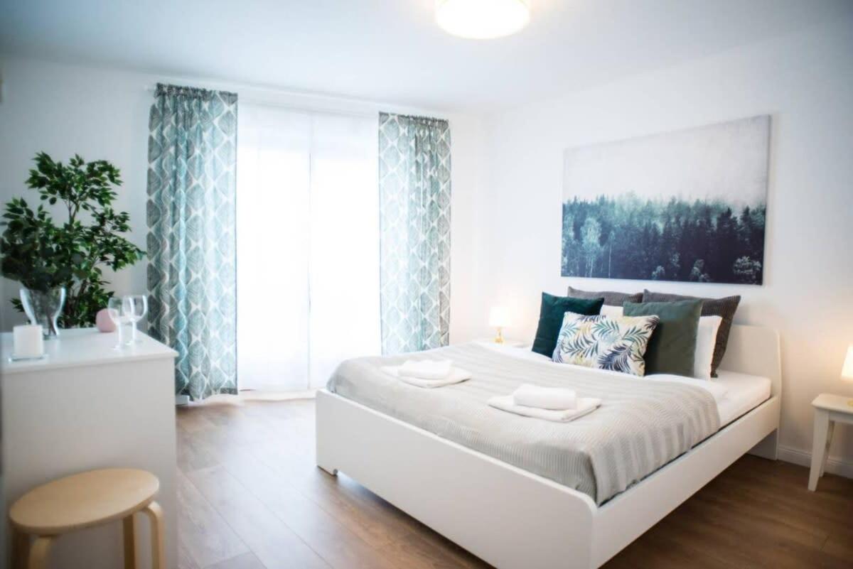 Two-storey riverside panorama apartment