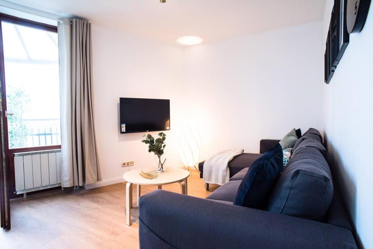 Two-storey riverside panorama apartment