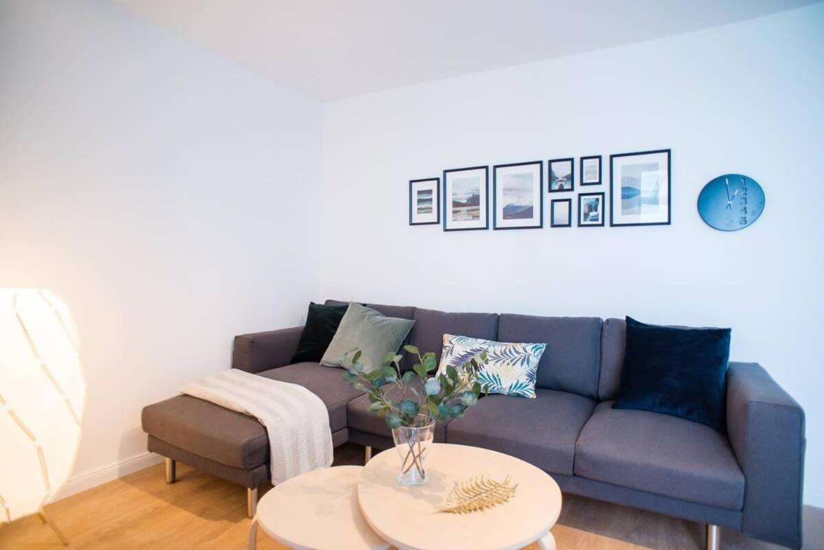 Two-storey riverside panorama apartment
