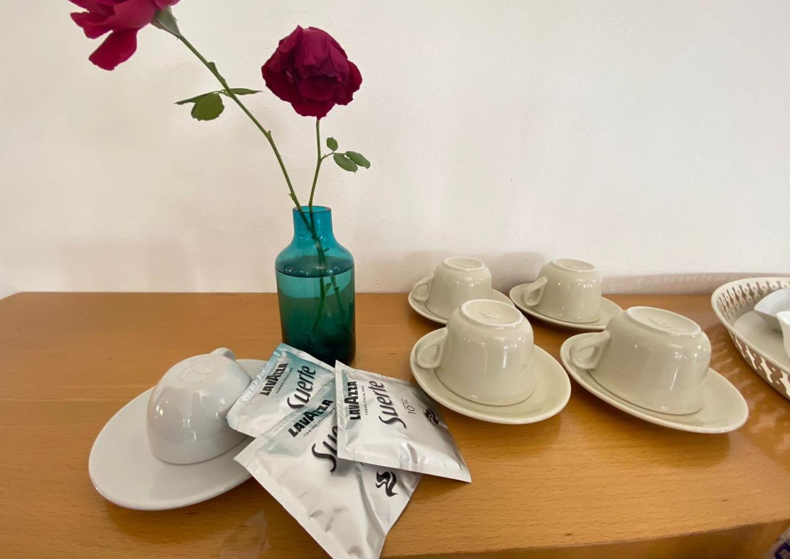 Villa Mugs