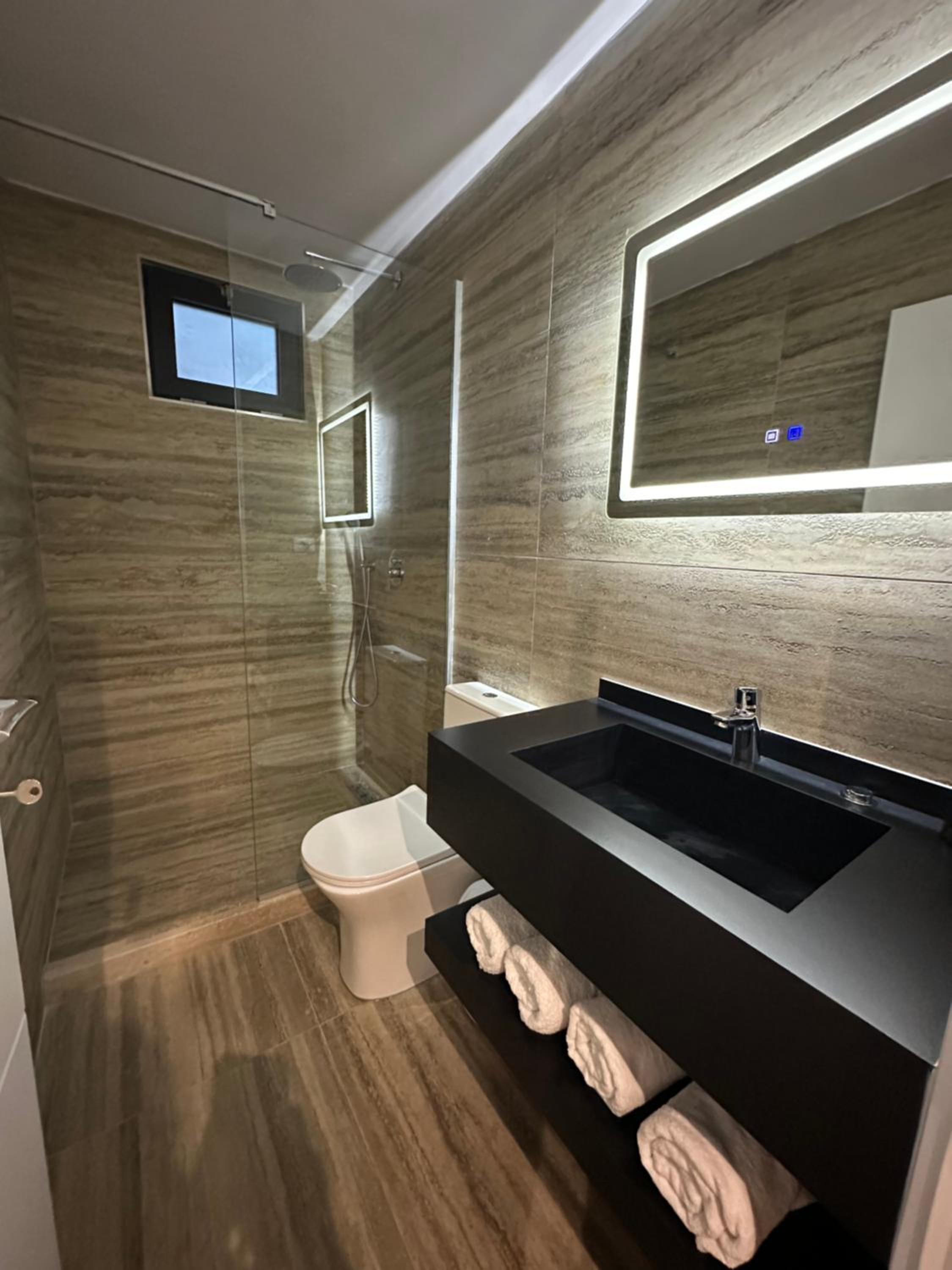 Lake Escape Villa Shirokë