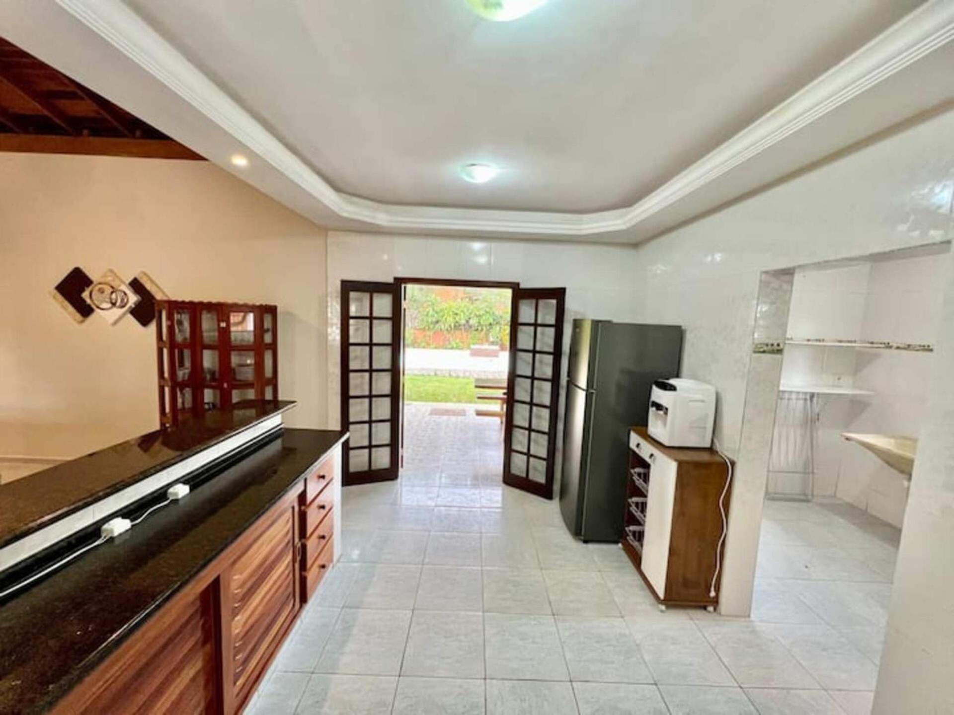Oportunidade! Casa com piscina, 300m da praia!!