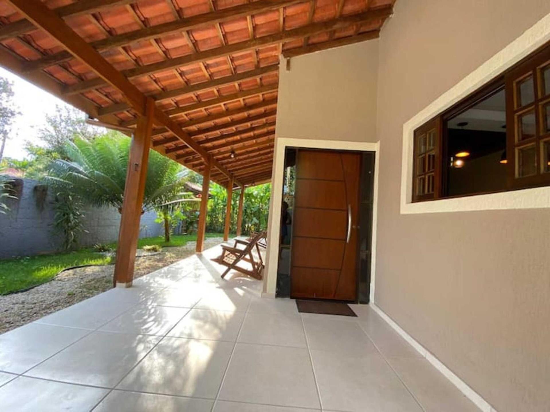 Oportunidade! Casa com piscina, 300m da praia!!
