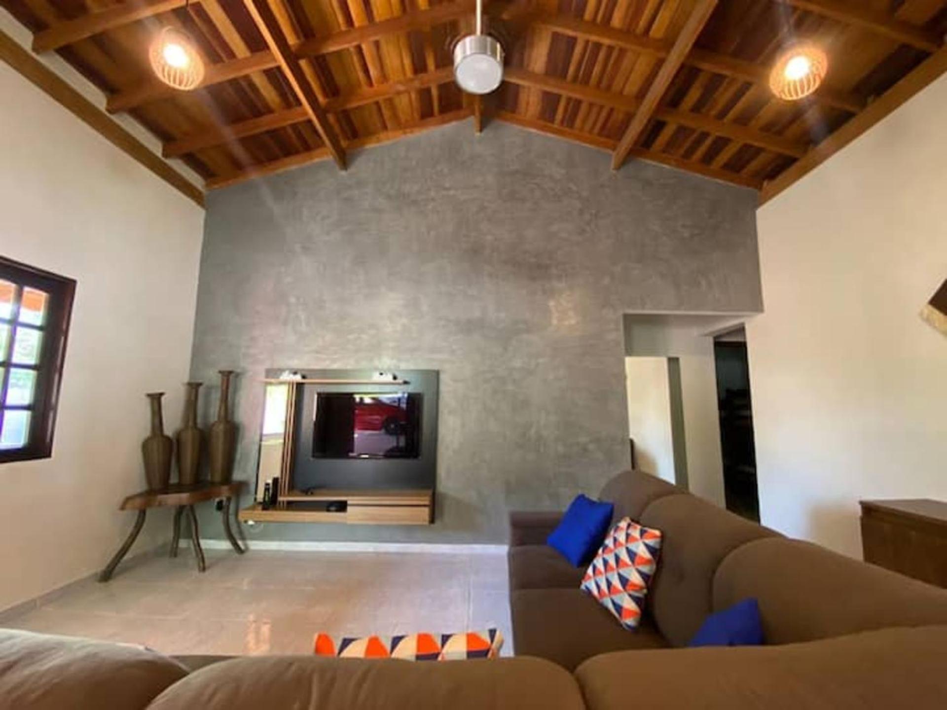 Oportunidade! Casa com piscina, 300m da praia!!