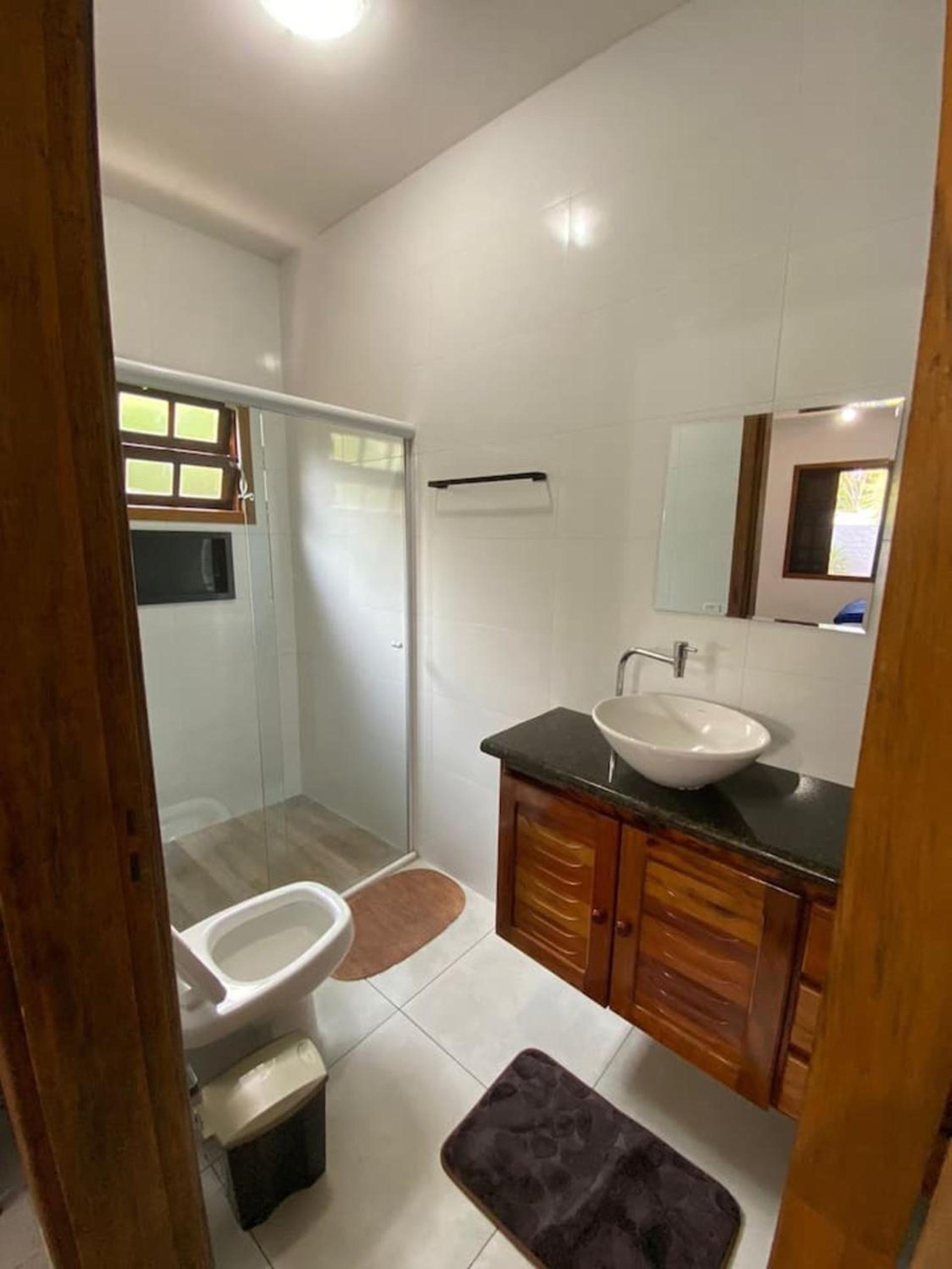 Oportunidade! Casa com piscina, 300m da praia!!