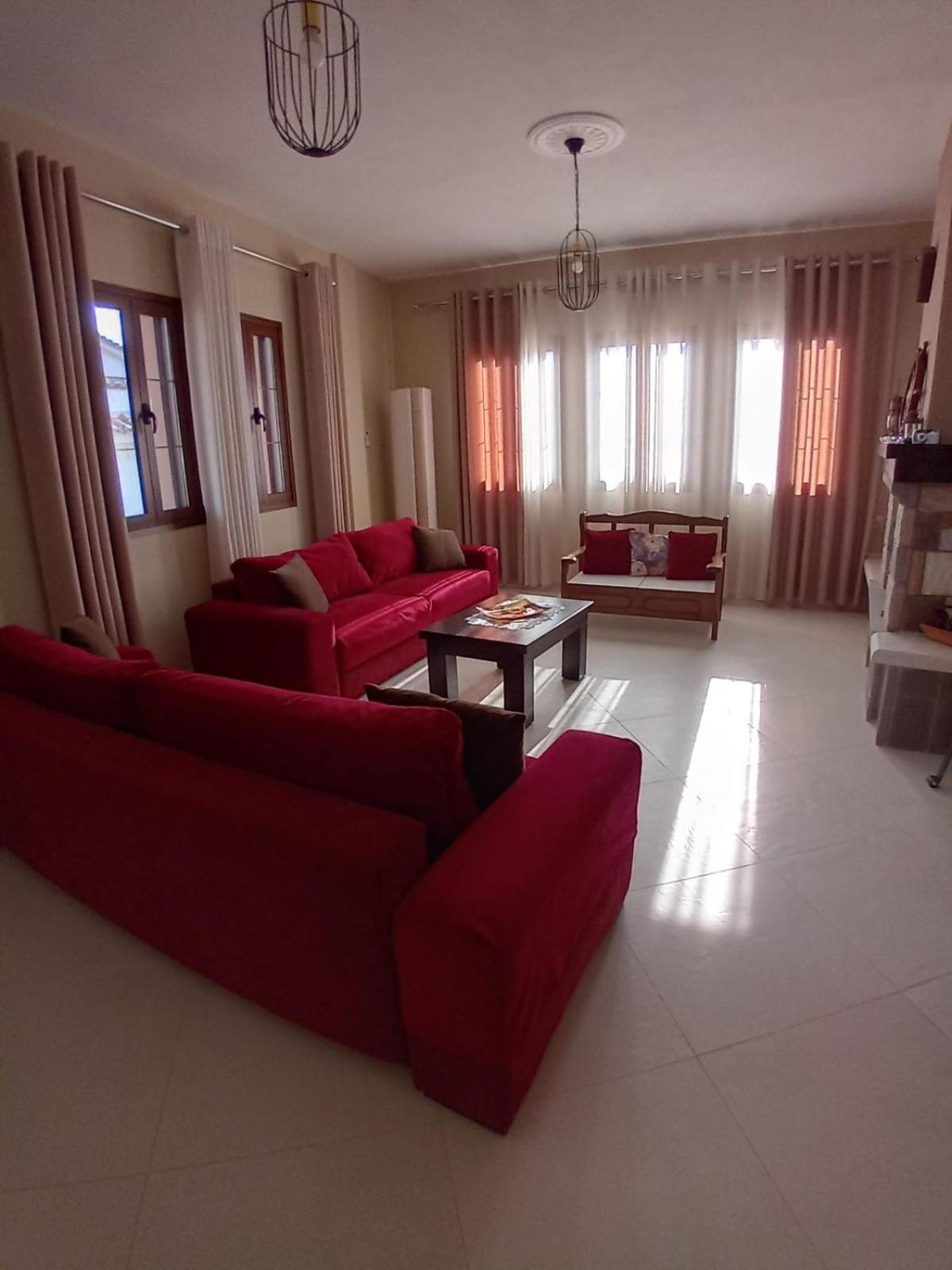 Papajani Apartment